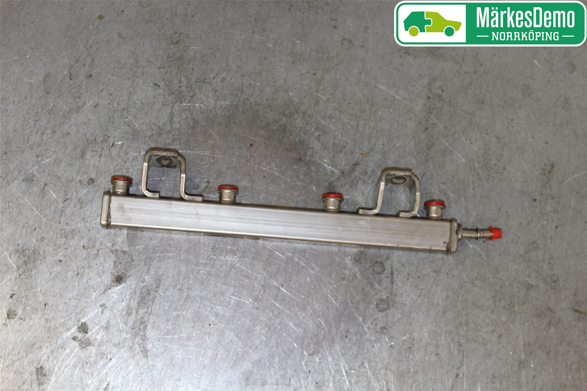 Ford FOCUS     04-07 Inj. Fuelrail
