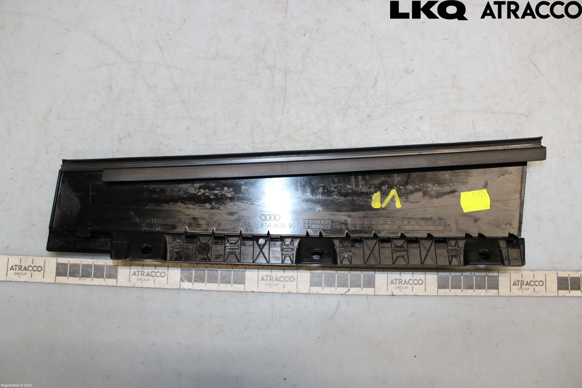 Audi Q2/SQ2 17- Dør Dekorlist Vb