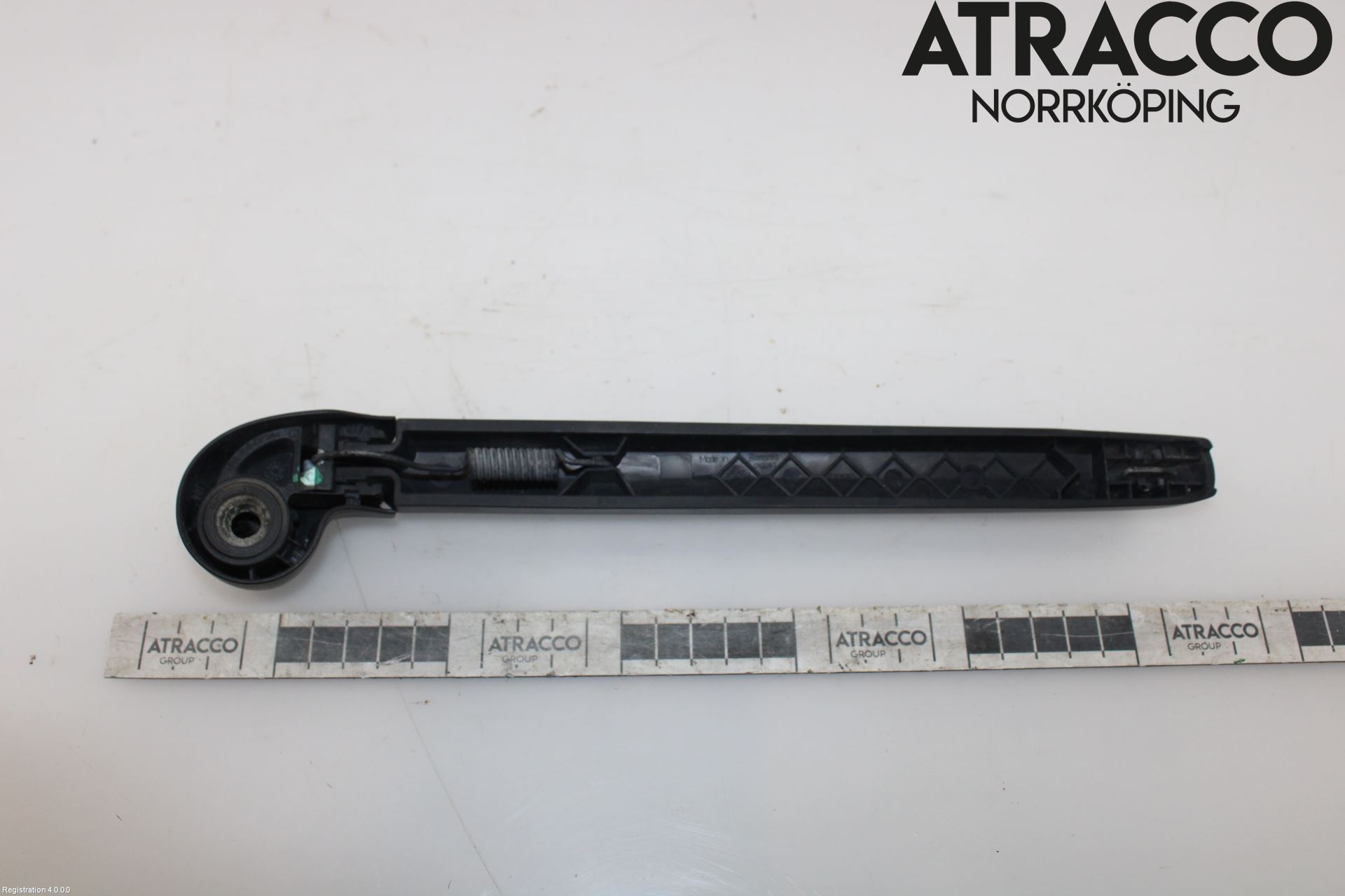 Audi A4/S4 B9 20- Viskerarm Bakrute