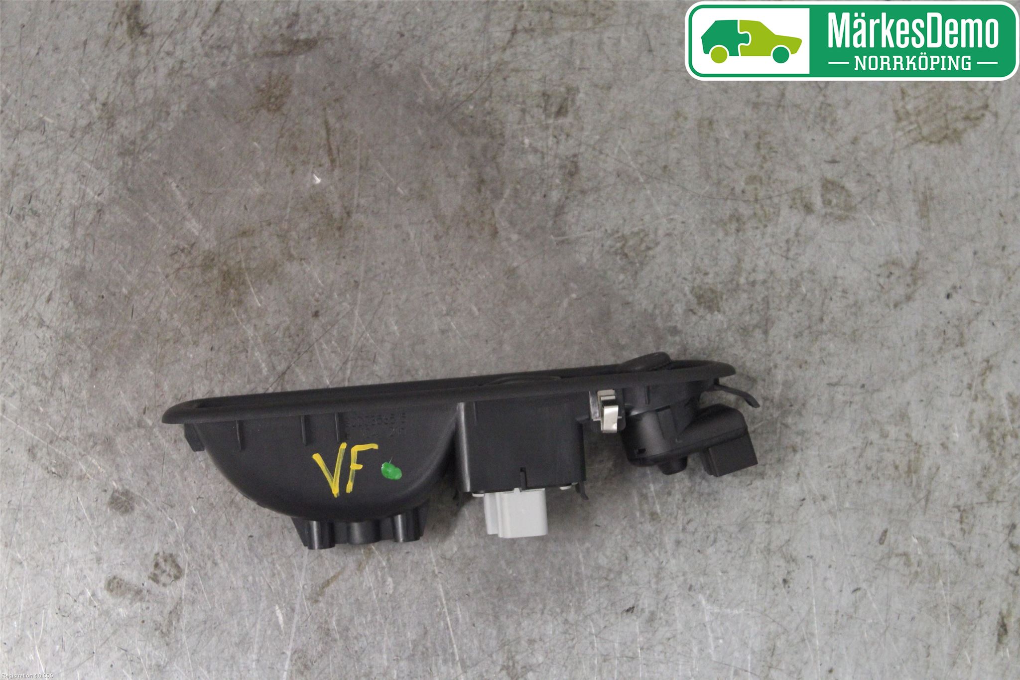 Renault CLIO III  06-09 Bryter Vindusheis