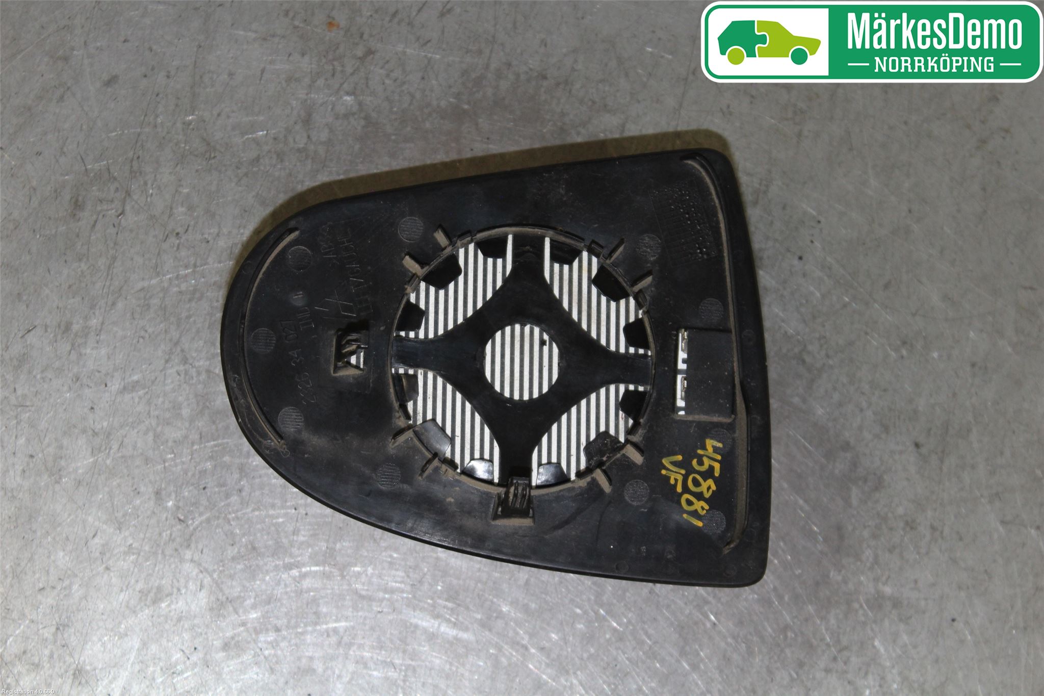 Mitsubishi COLT   04-08 Speil Glass V