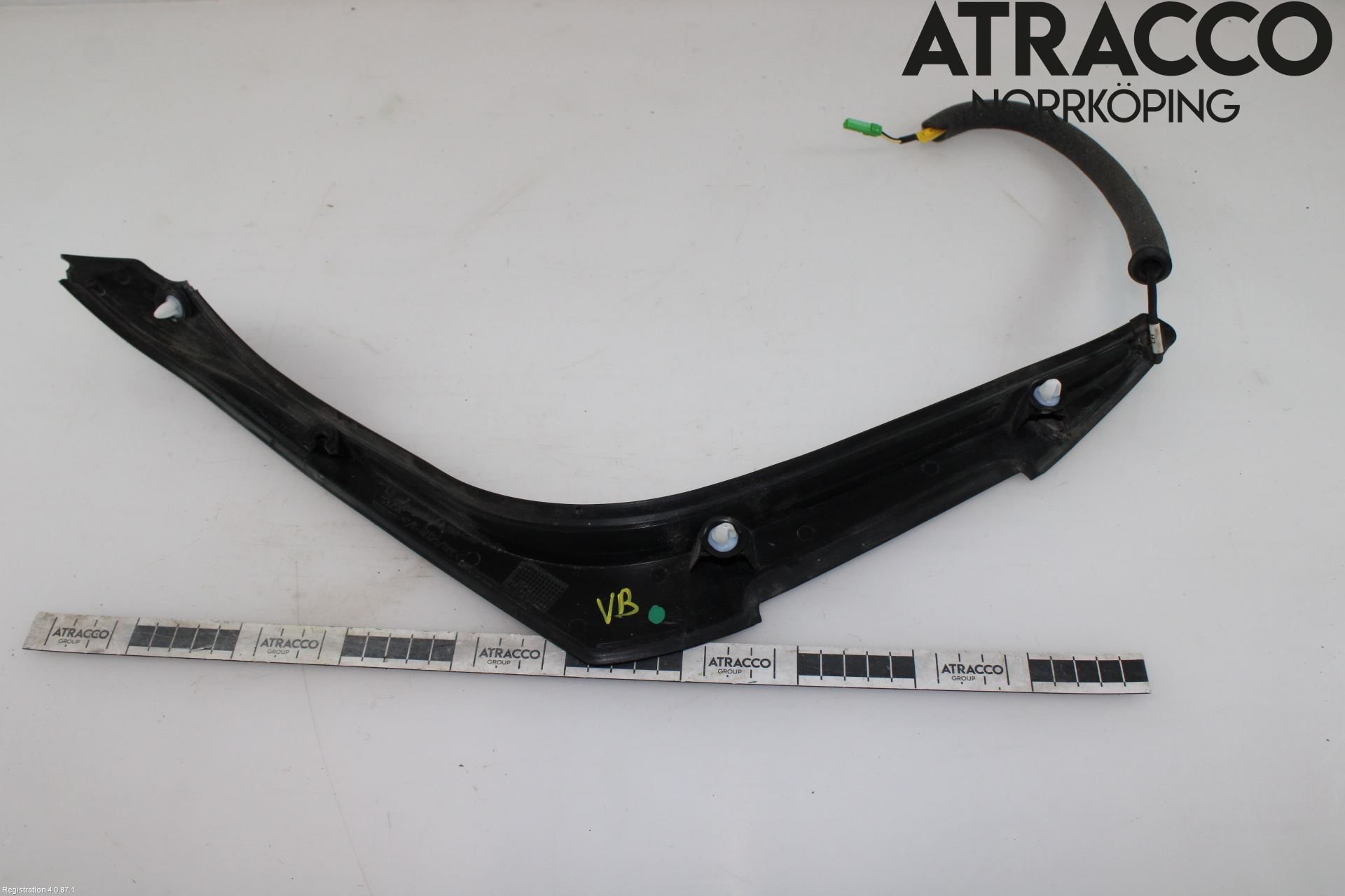 Jaguar XE (X760) 15-24 Innr Bakluketrekk
