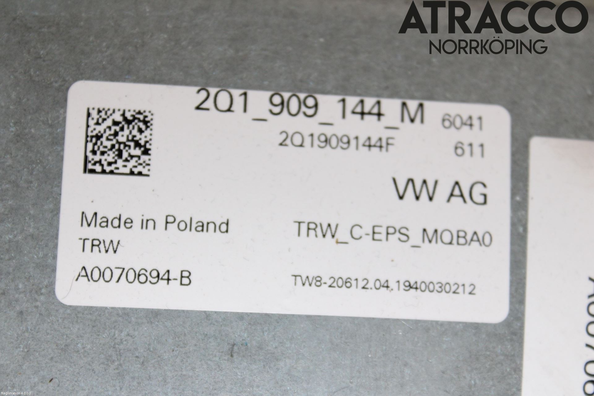 Volkswagen VW POLO VI 18->> Rattakselaggregat Innebygd Servo