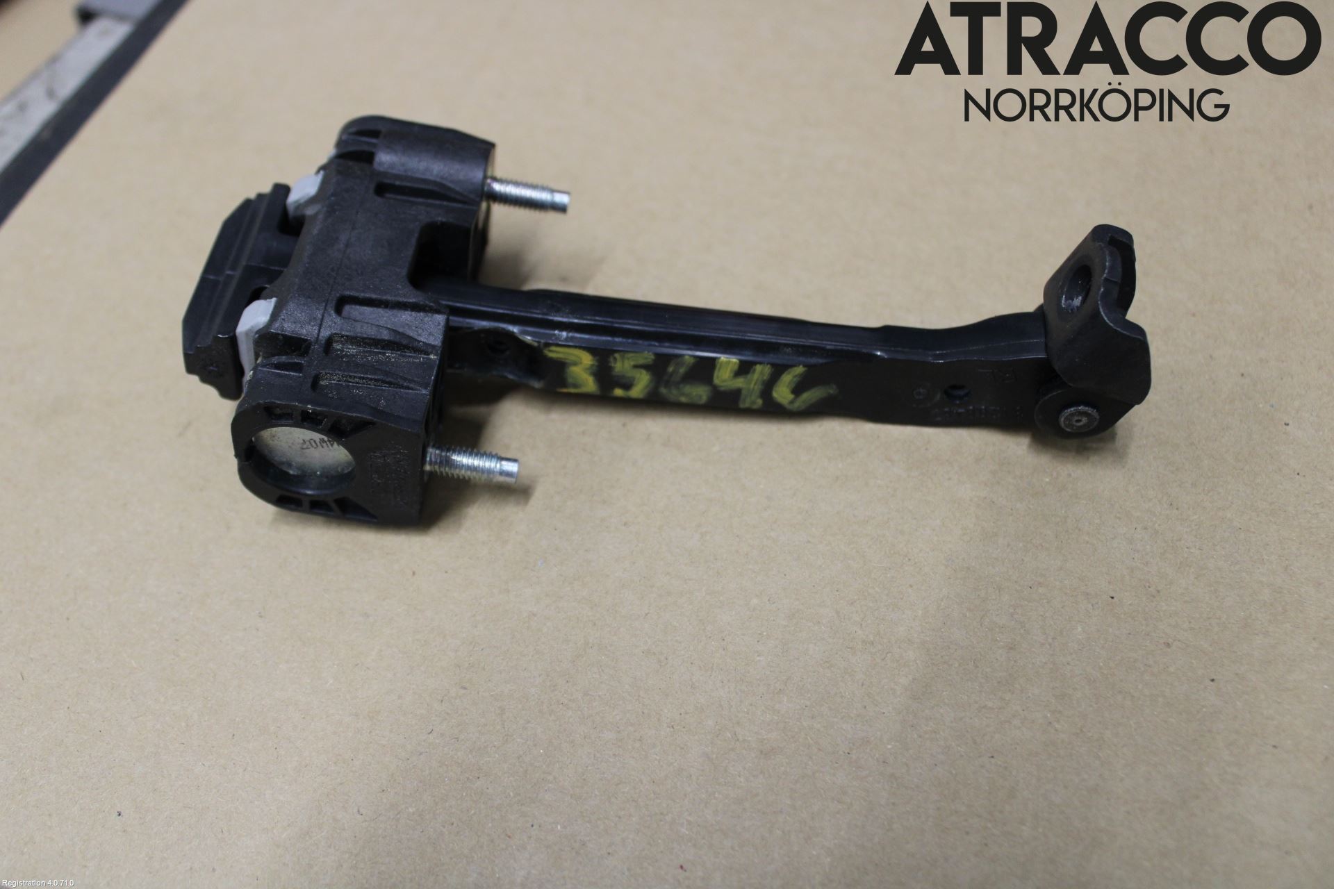 Volvo V70 14-16 Dørstopper