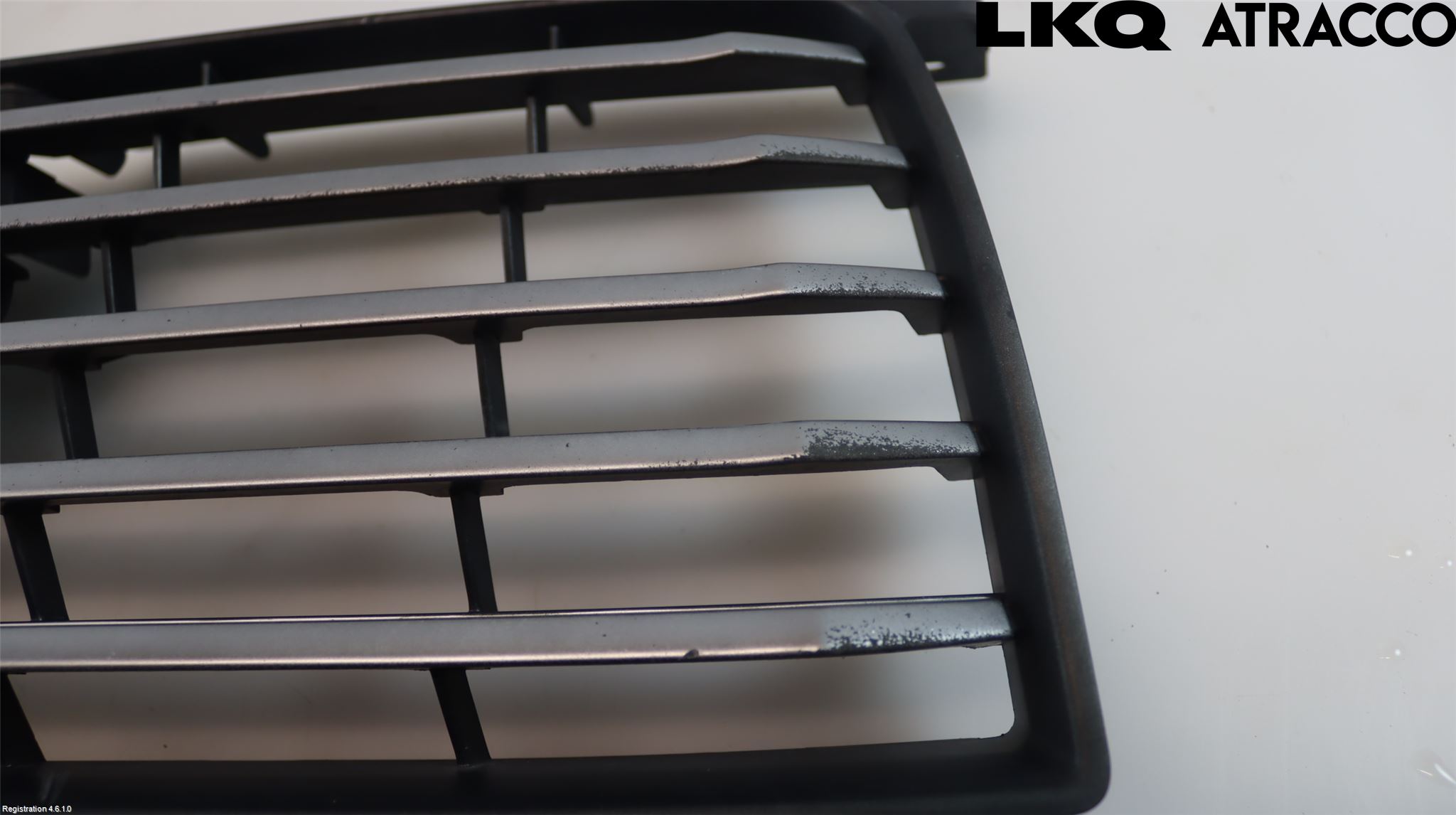 Subaru FORESTER SG 06- Grill Komplett
