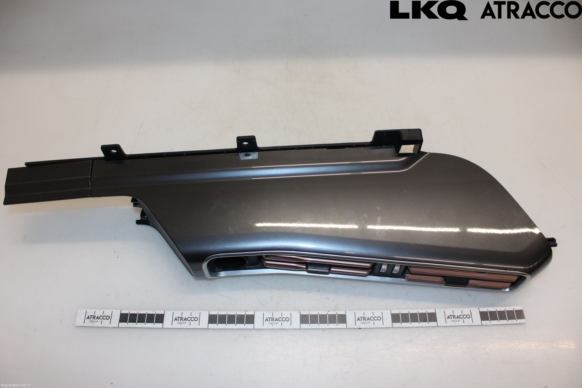 Mercedes-Benz MB EQC (N293) 20- Dashbord Kanal - Dyse