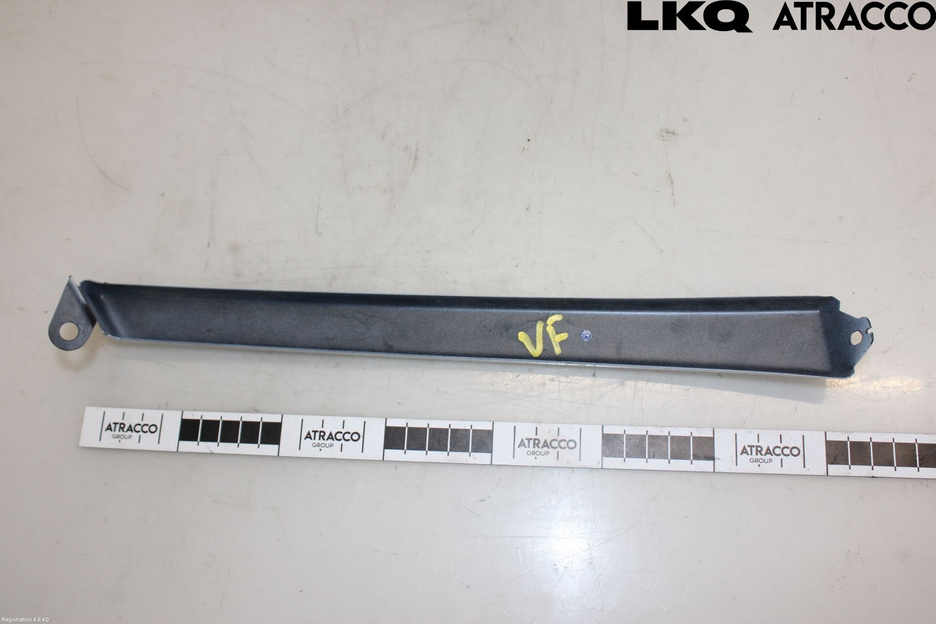 Mercedes-Benz MB SPRINTER(W901-905) -07 Frontlykt Ramme V Lyktering