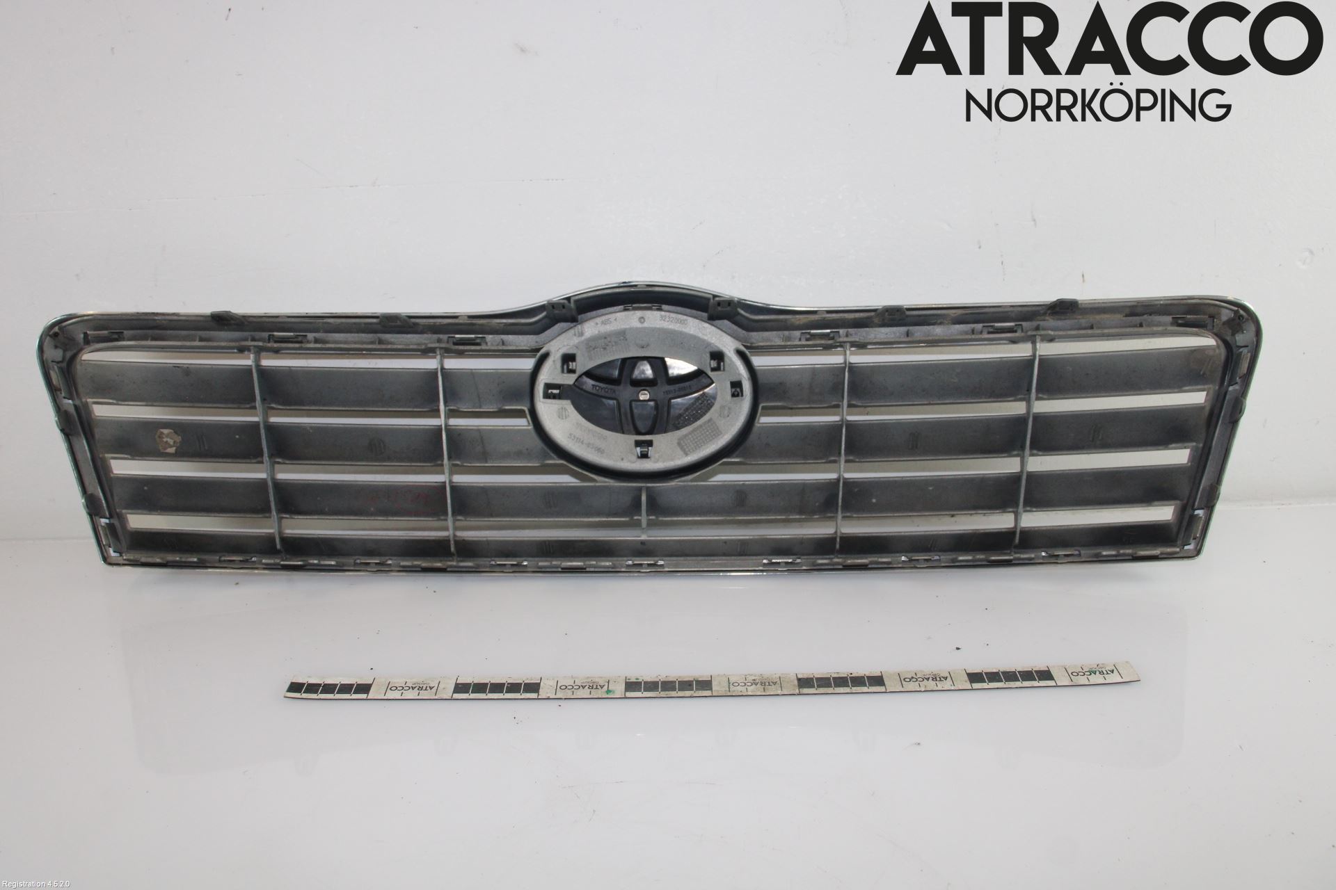 Toyota AVENSIS 03-06 Grill Komplett