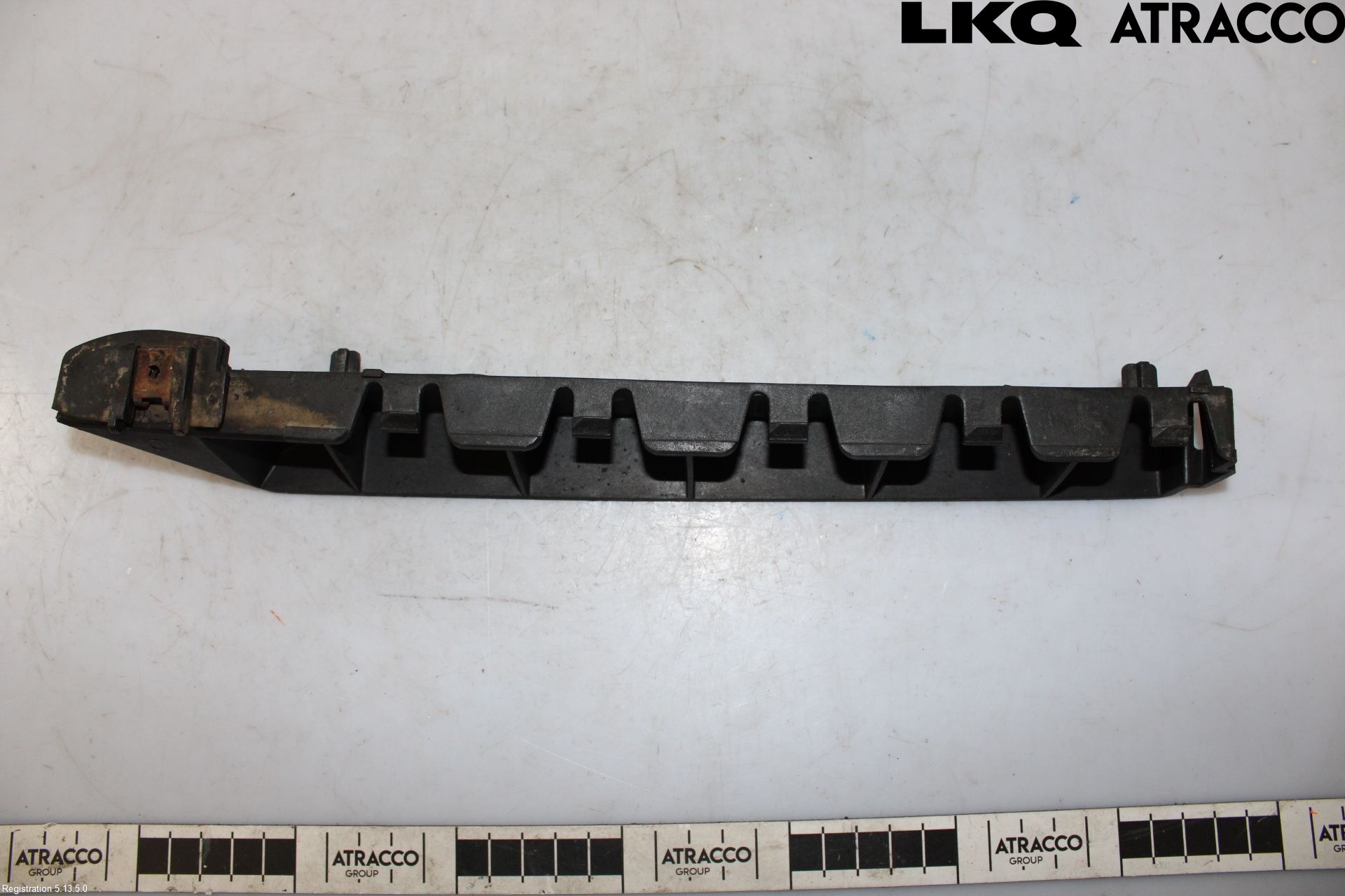 Saab 9-3 VER 2 Støtfangerfeste Foran Høyre