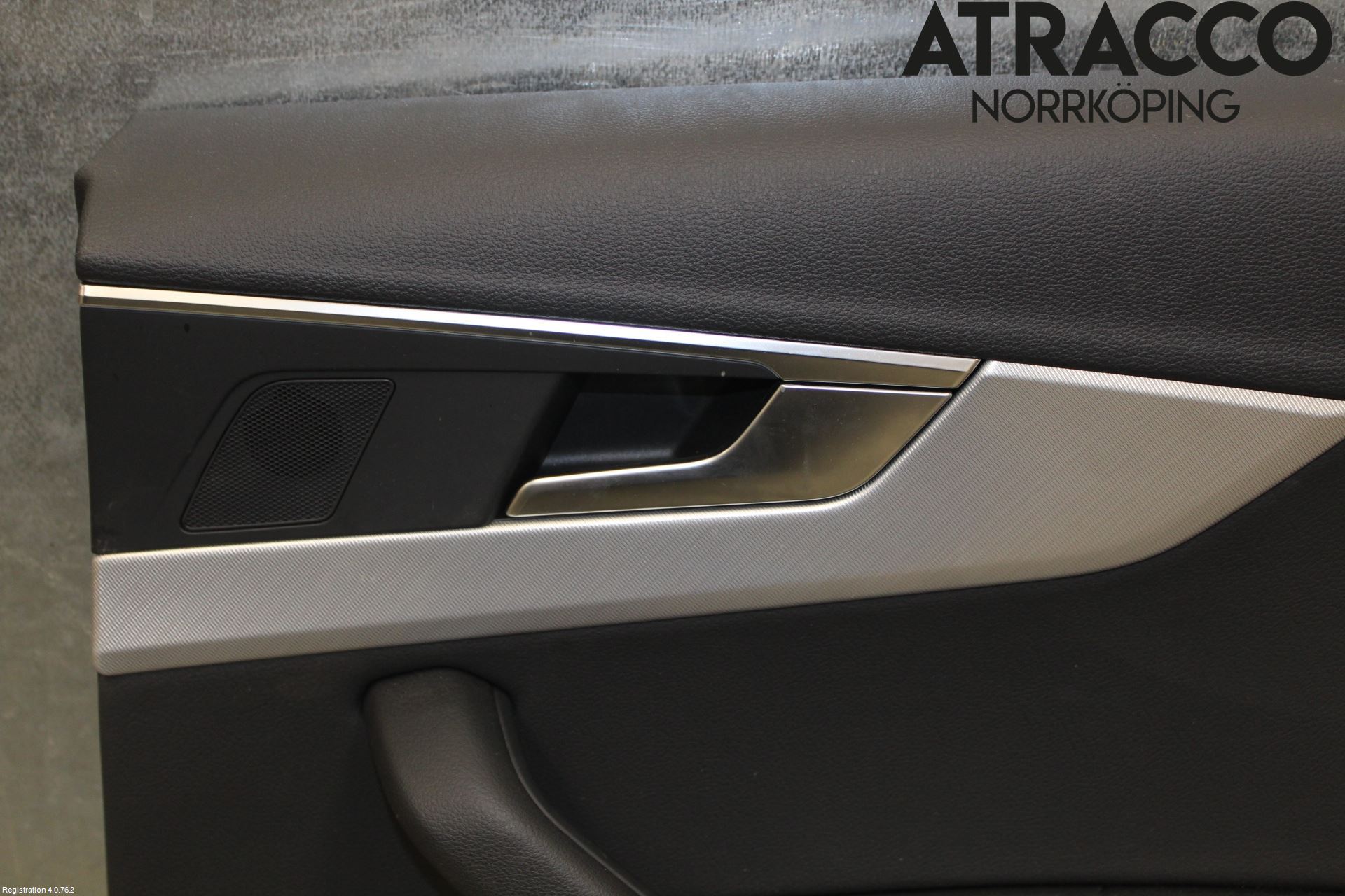 Audi A4/S4 B9 20- Innr Dørtrekk Høyre
