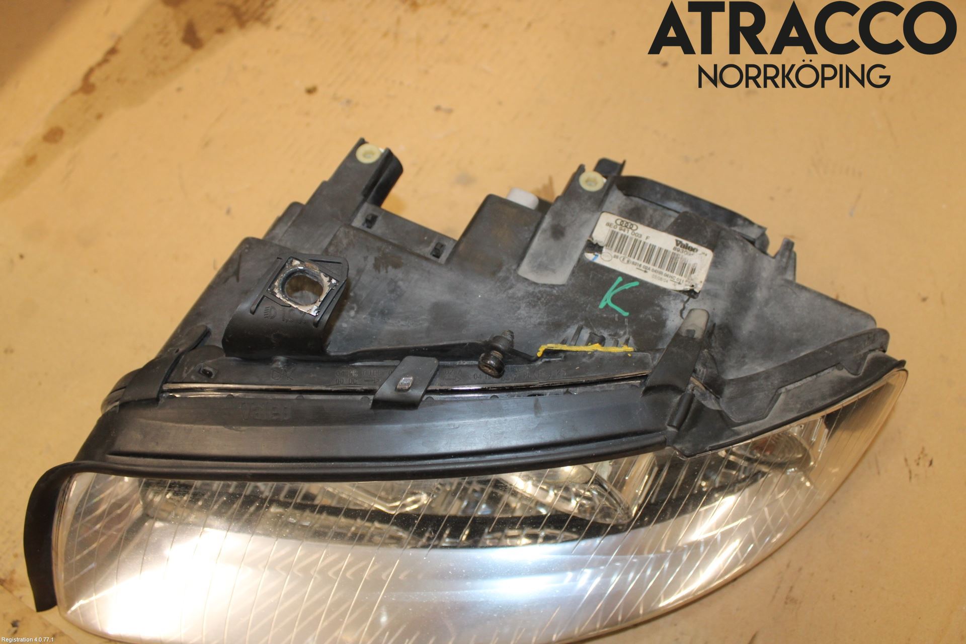 Audi A4/S4 01-05 Frontlykt Venstre