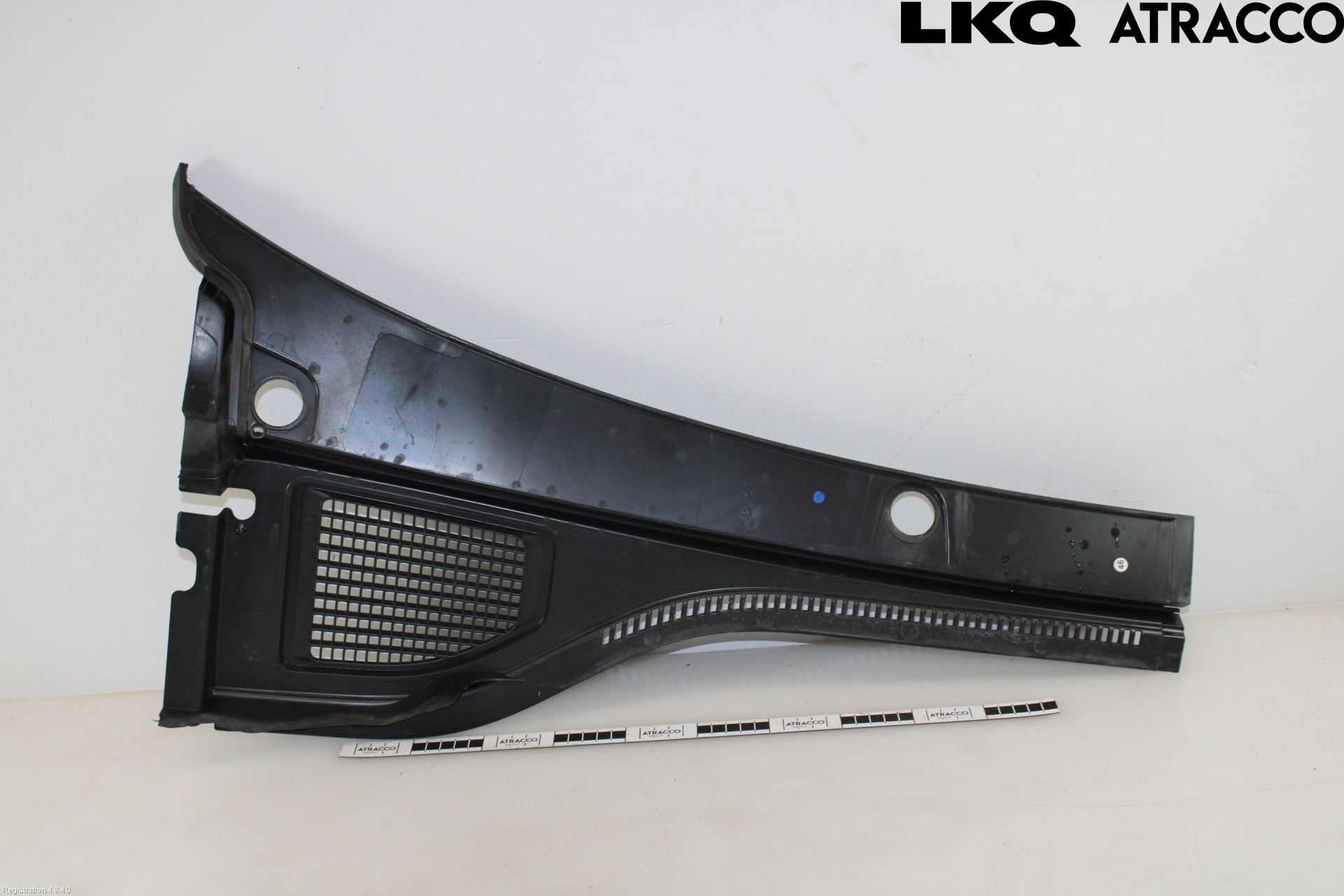 Volkswagen VW GOLF / E-GOLF VIII 20- Visker Deksel-Grill-Under Frr