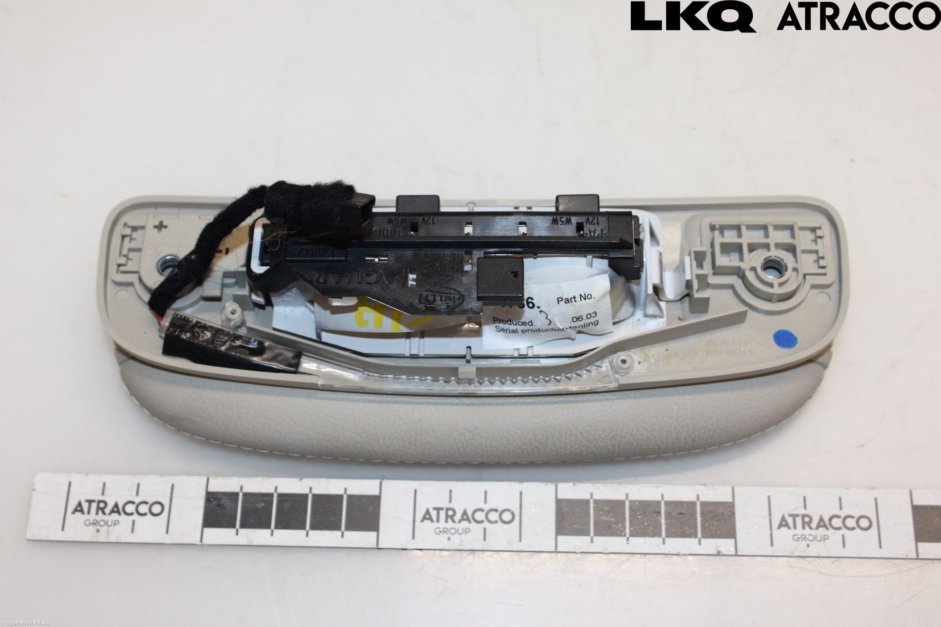 Jaguar XJ X350        03-09 Innrhandtak I Taket