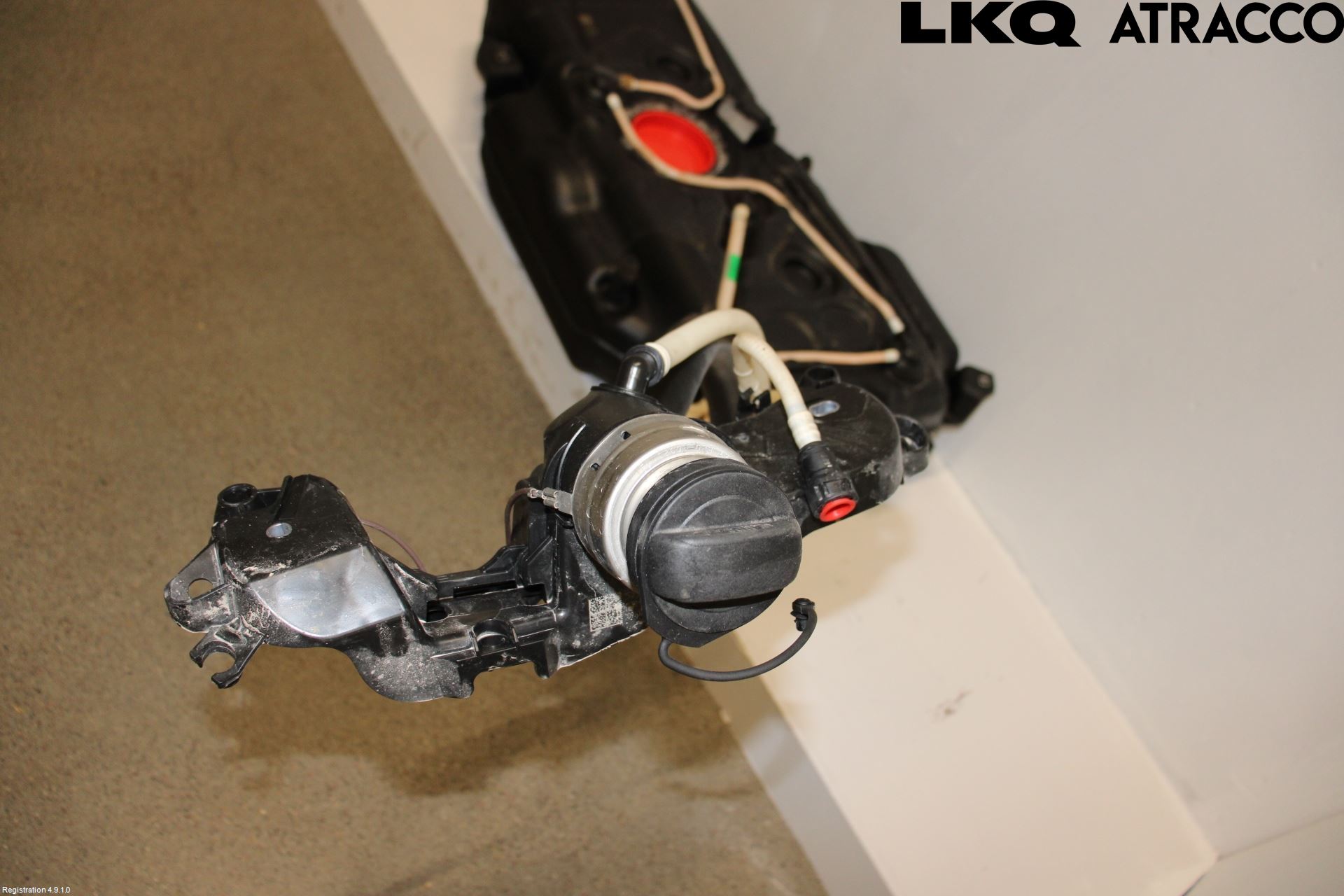 Volkswagen VW TIGUAN 16-24 Drivstofftank Innsprøytning