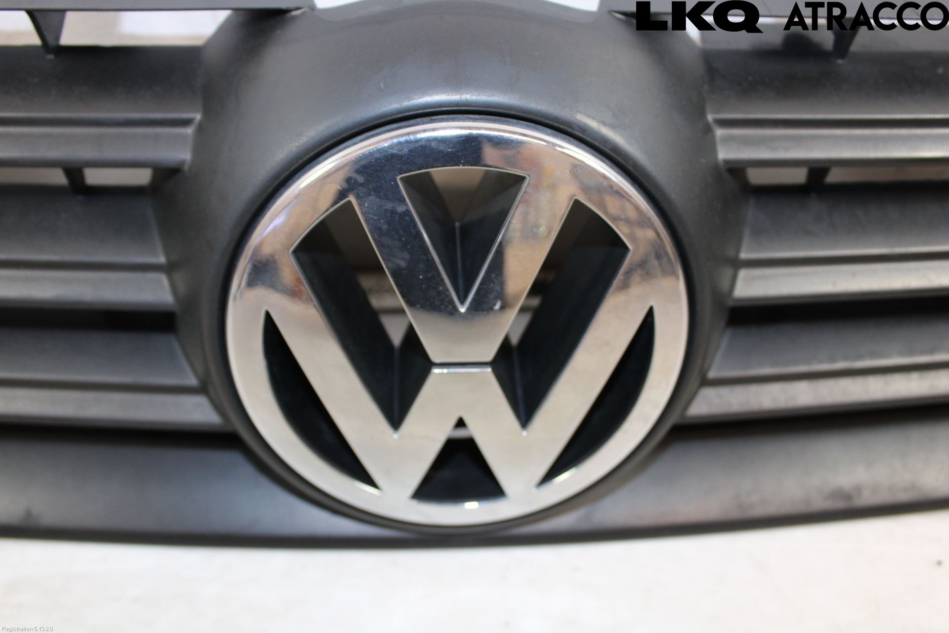 Volkswagen VW POLO 05-09 Grill Komplett