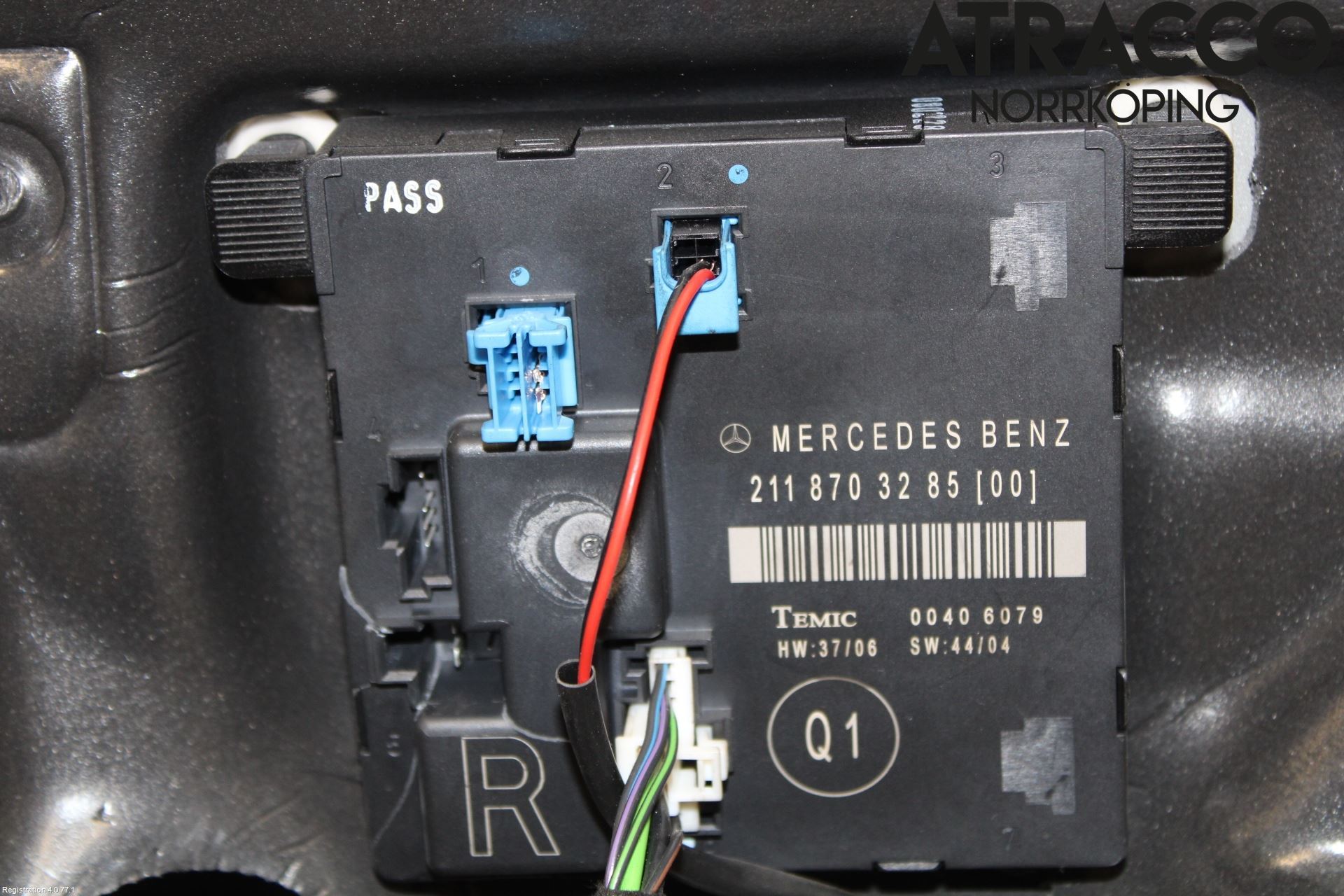 Mercedes-Benz MB E-KLASS (W211) 02-09 Dør 4D Bak Høyre
