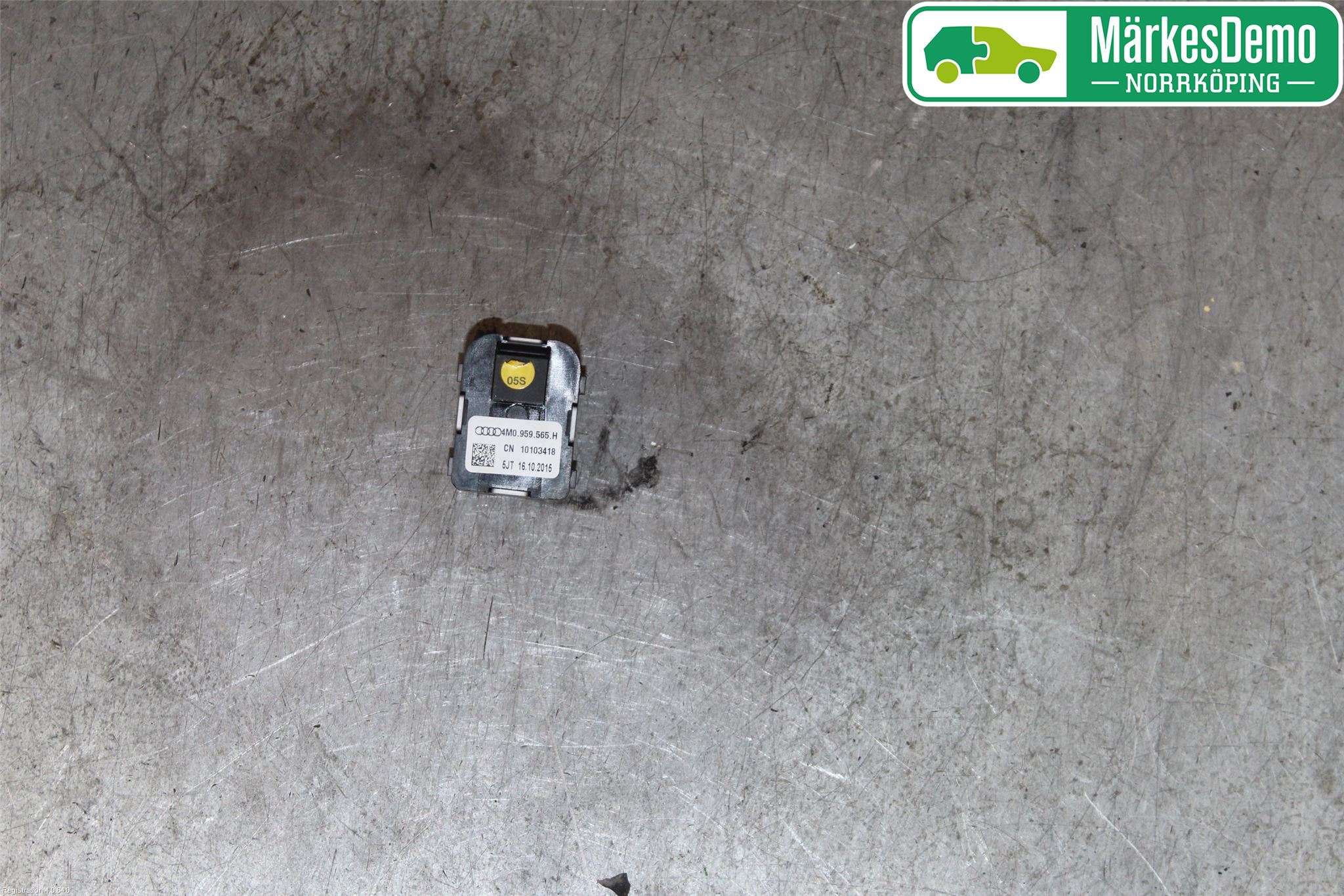 Audi A4/S4 B9 16-19 Bryter Speil
