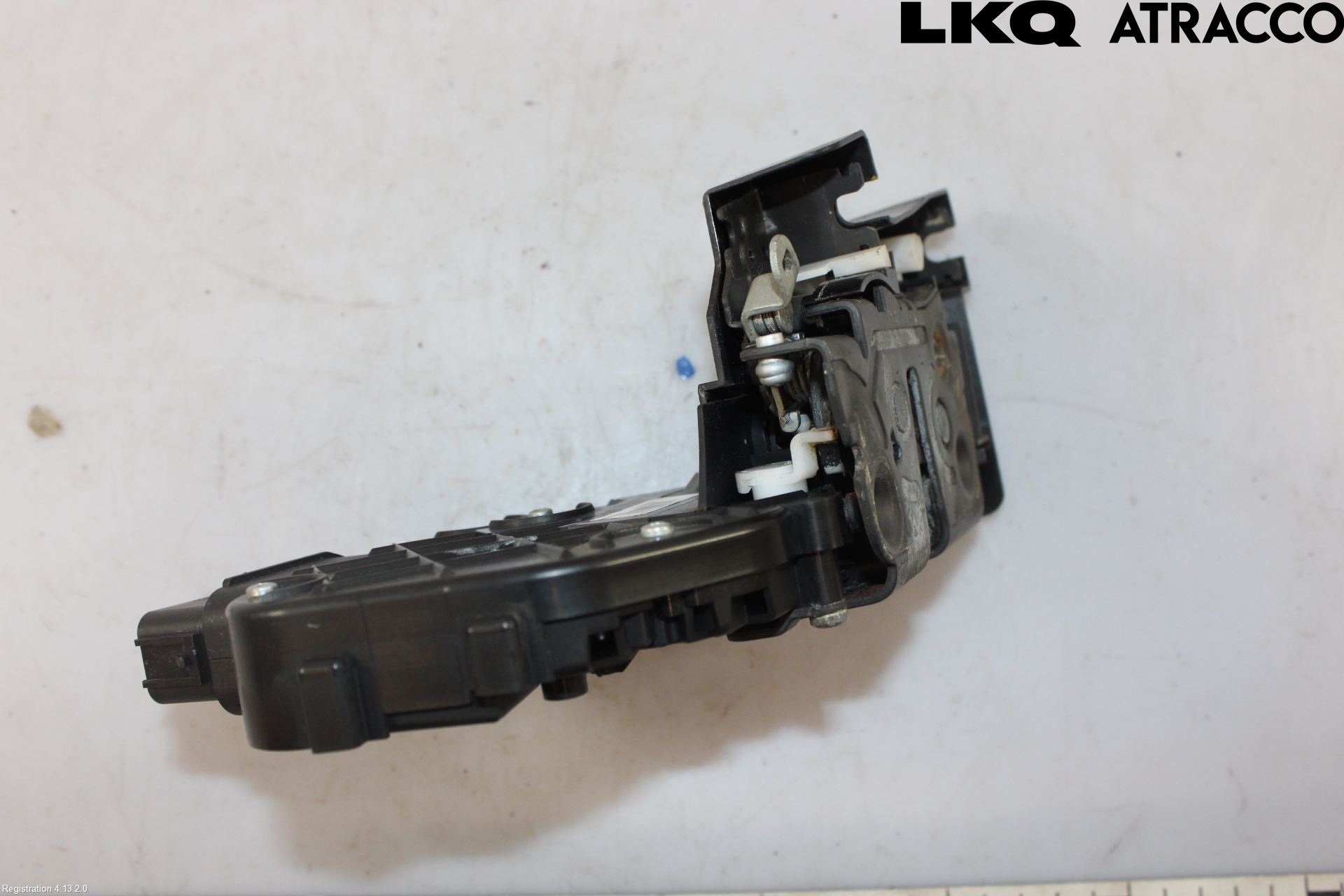 Volvo V50 08-12 Dørlås - Låsekasse