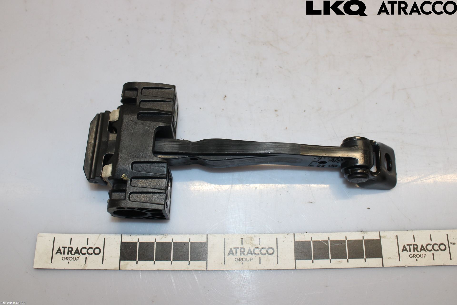 BMW 3 F30/F31/F80 12-19 Dørstopper