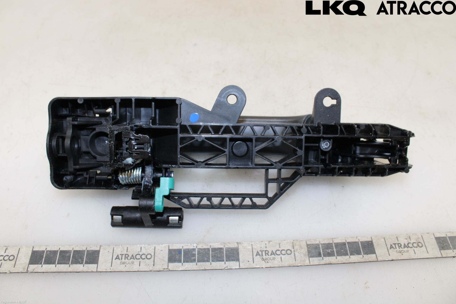 MG 4 23- Dørhandtak Ytre Høyre