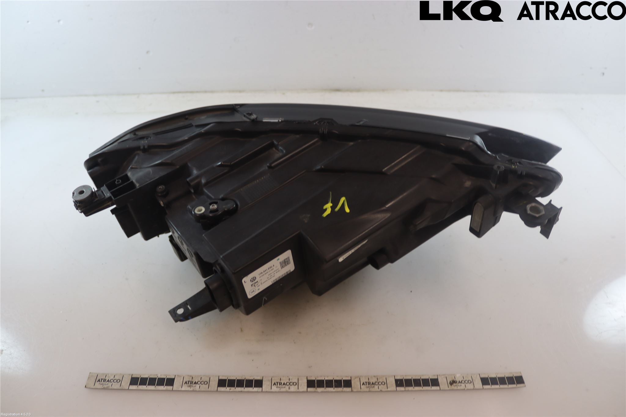 Volkswagen VW JETTA VI 11- Frontlykt Venstre