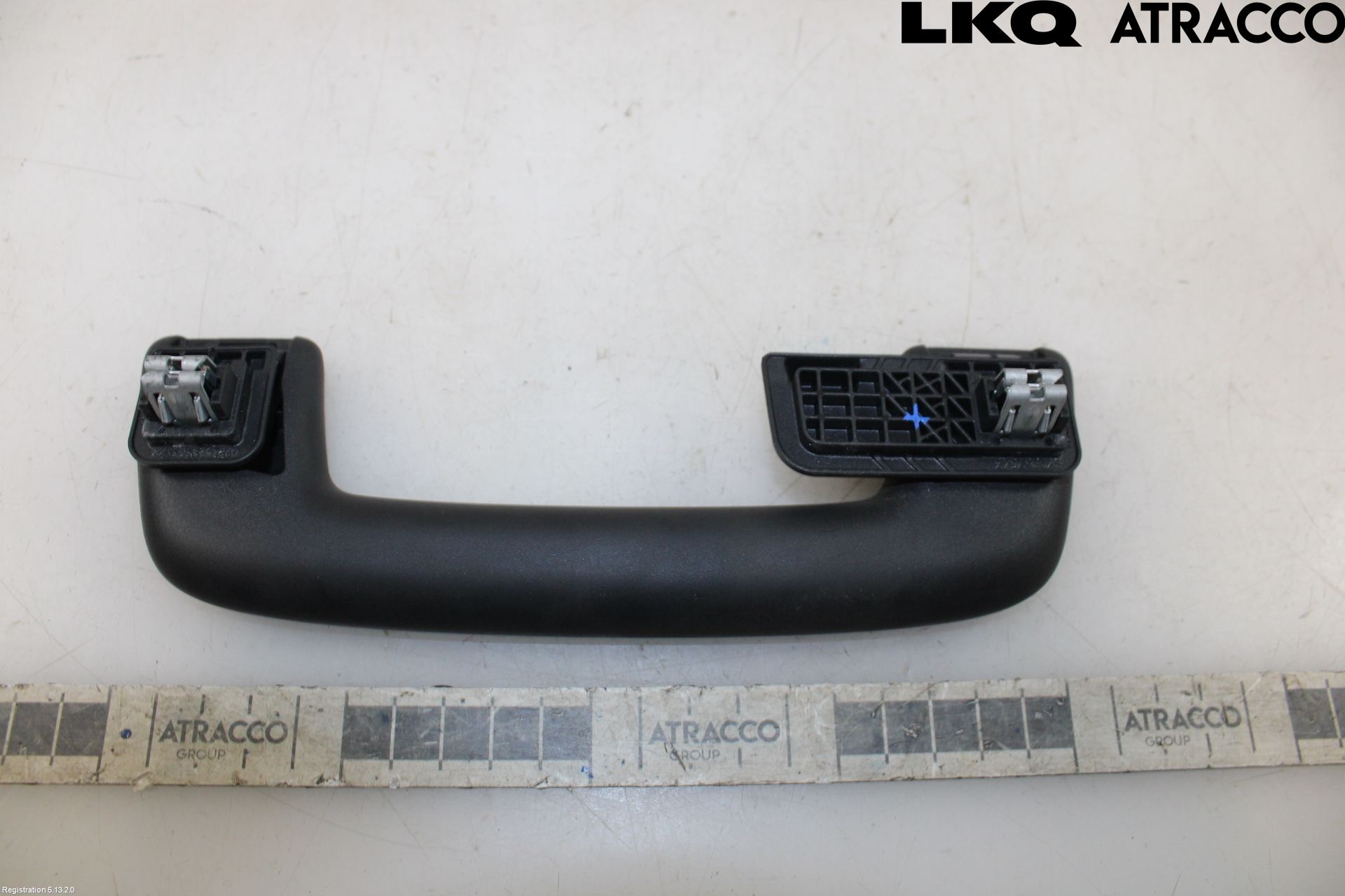 Volkswagen VW ID.7/TOURER 24- Innrhandtak I Taket