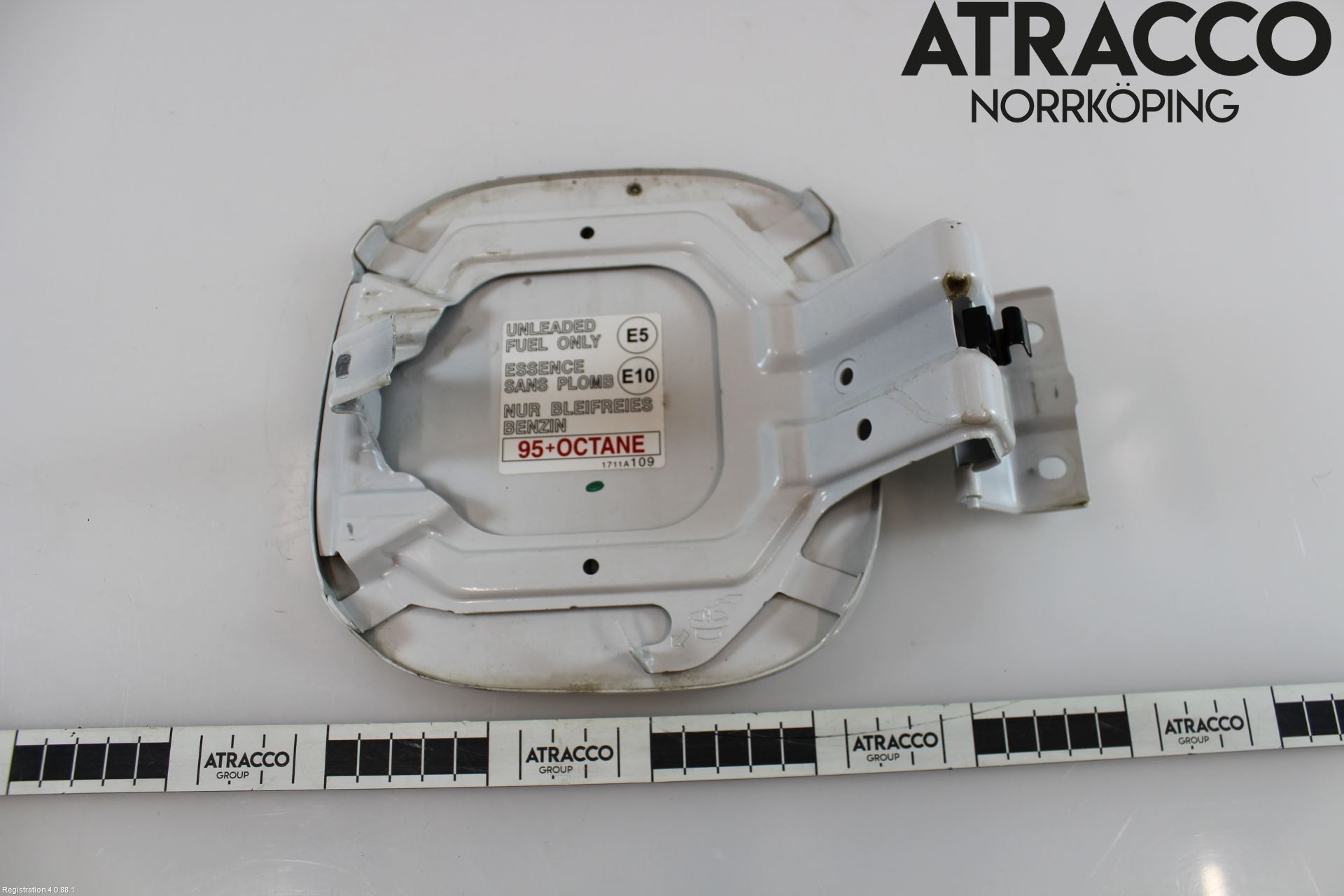Mitsubishi OUTLANDER 13-21 Drivstoff Tankluke