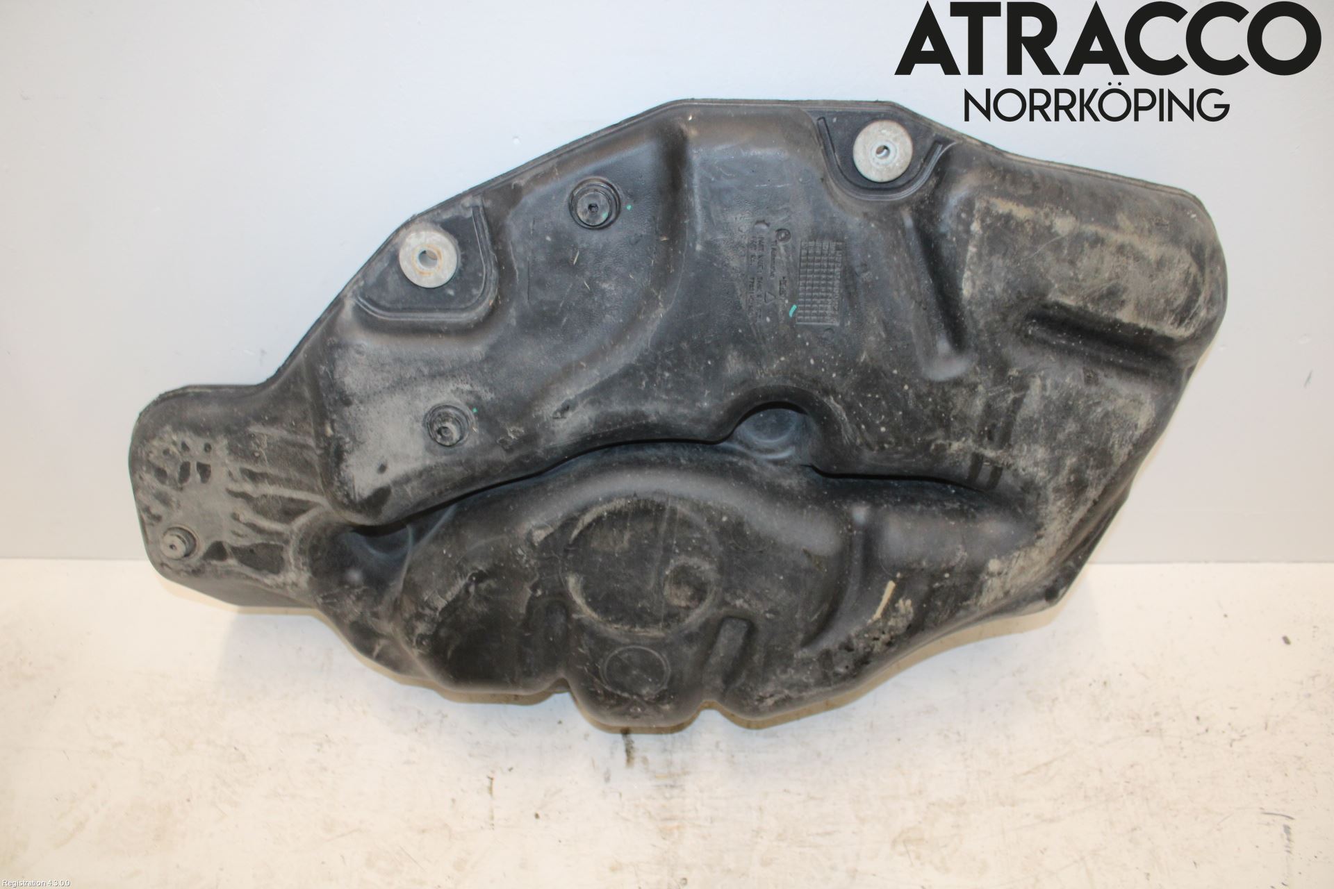 Toyota AURIS 13-19 Drivstofftank Innsprøytning
