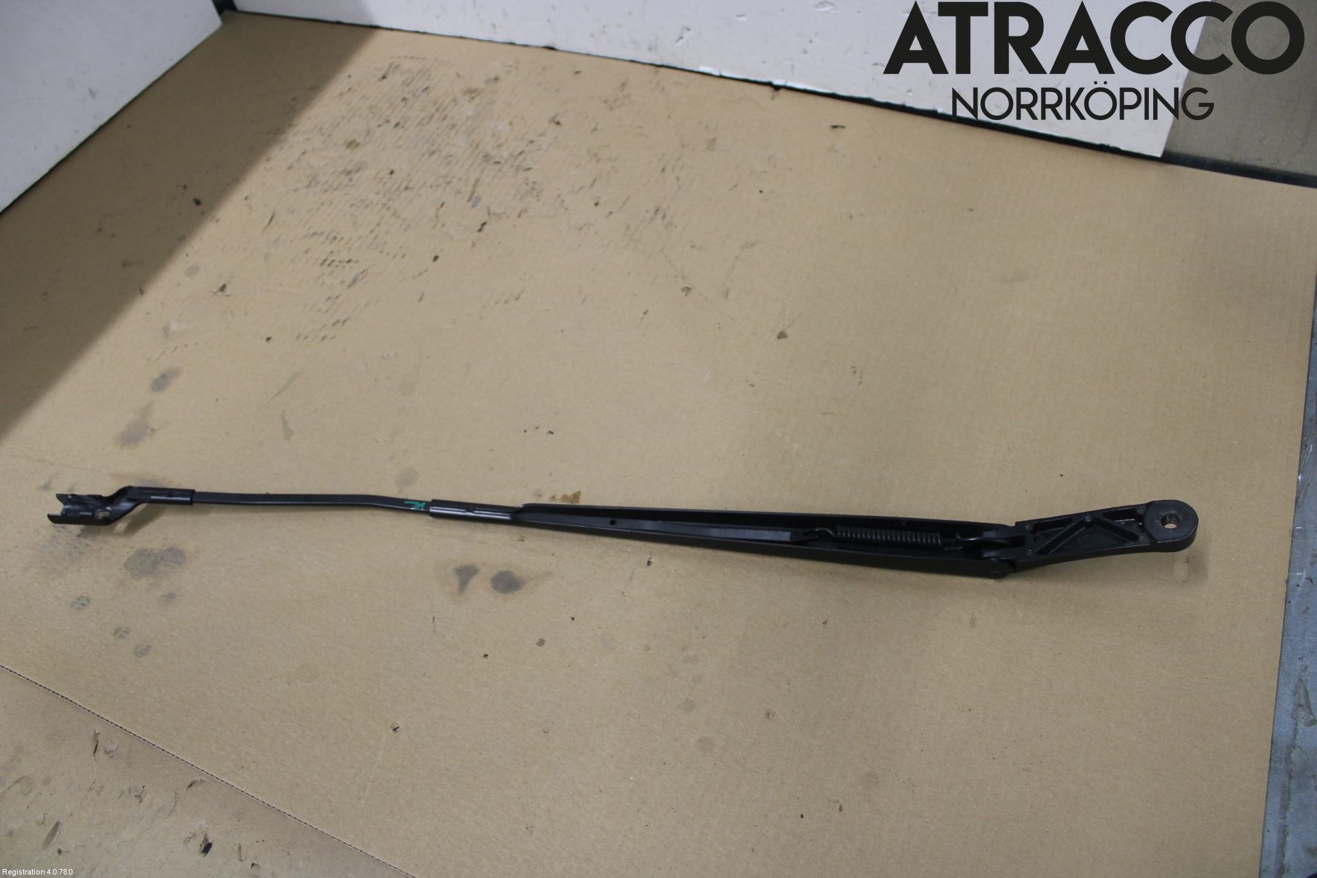 Volkswagen VW GOLF SPORTSVAN 15-20 Viskerarm-Armer Frontrute