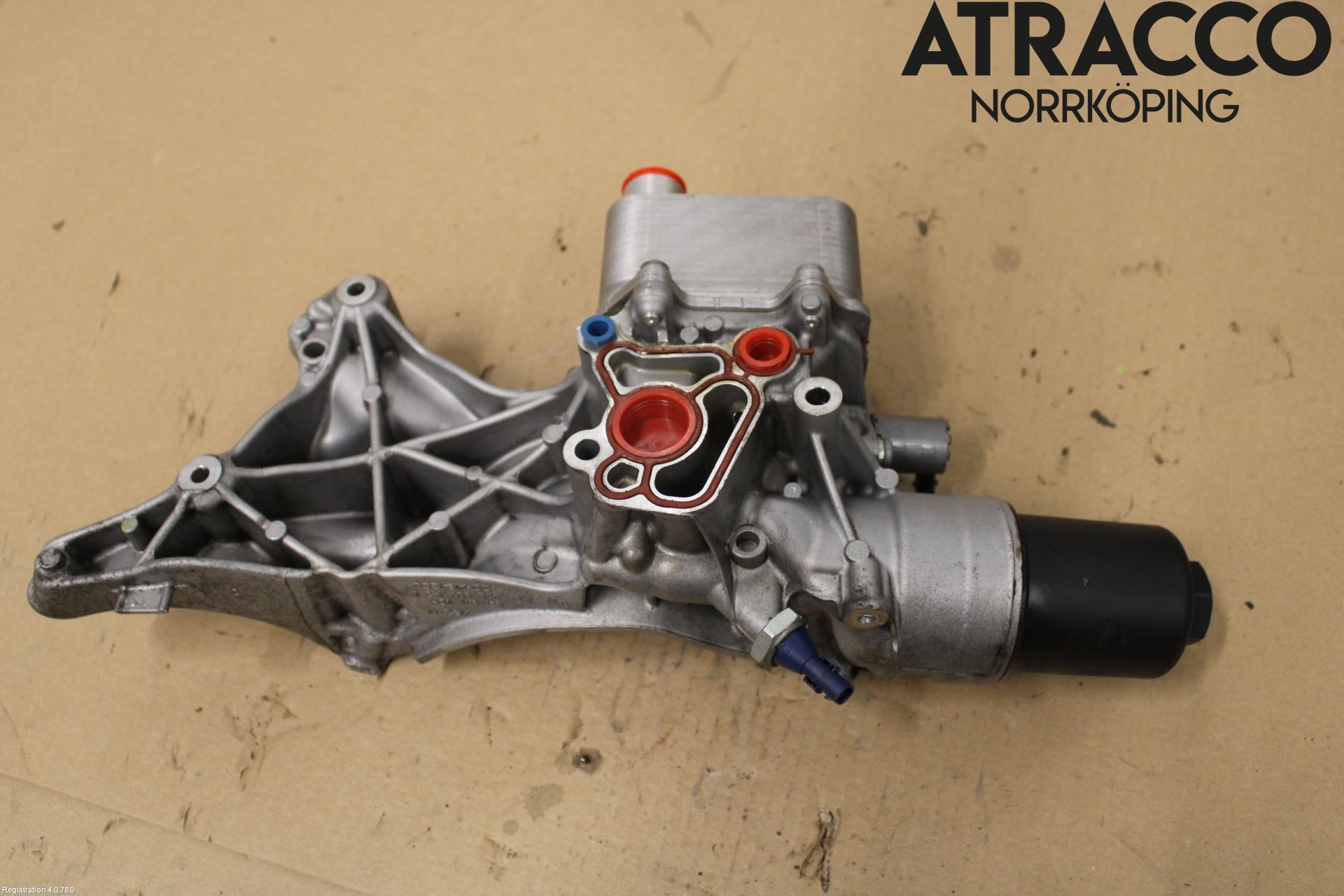 Audi A6 F2/C8 19- Oljefilterholder
