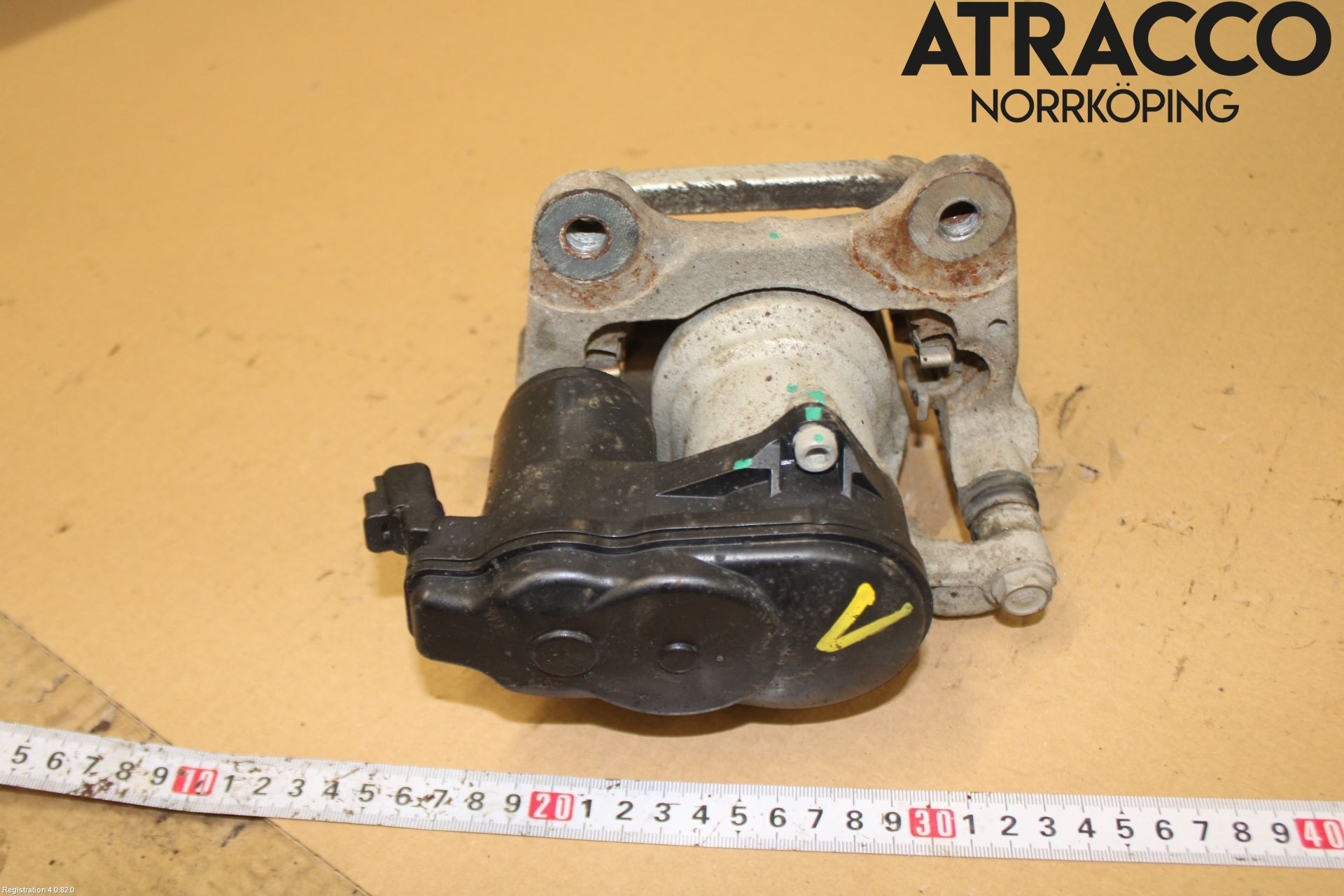 Toyota RAV4 19- Bremsecaliper Bak Venstre
