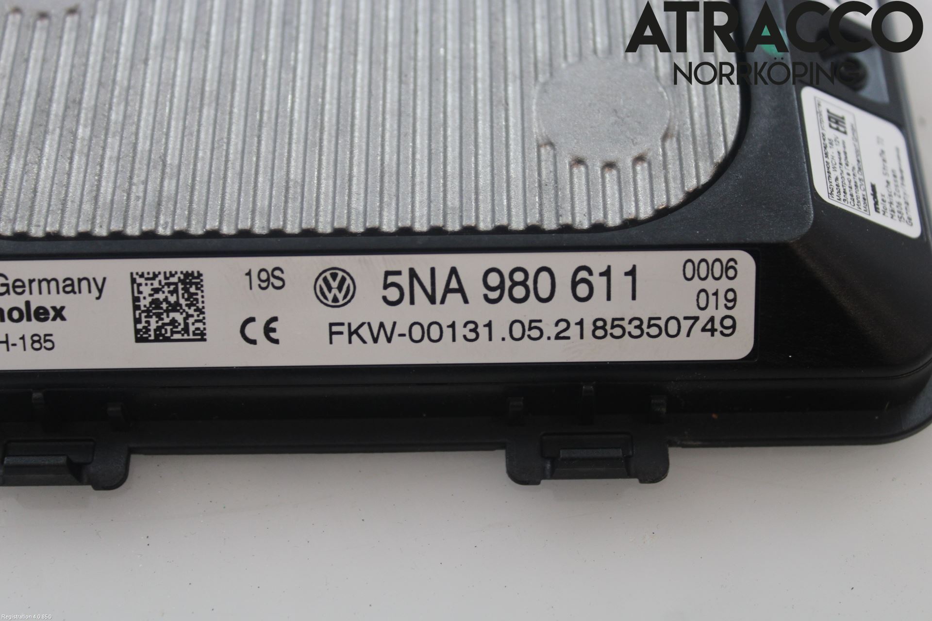 Volkswagen VW GOLF / E-GOLF VIII 20- Stereo Antenneforsterker