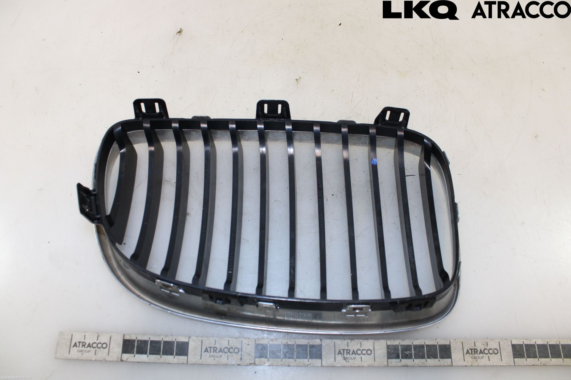 BMW 1 E87/81 5D/3D 03-11 Grilldel Venstre