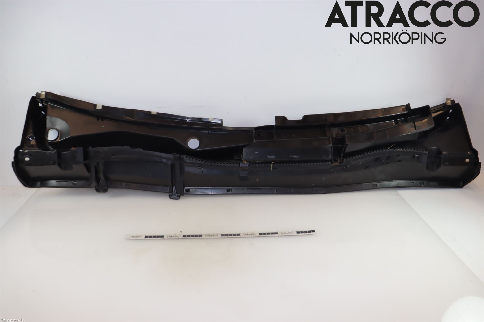 Toyota RAV4 13-18 Visker Deksel-Grill-Under Frr