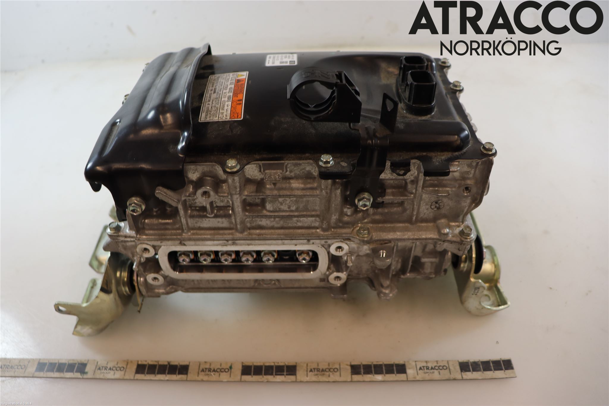 Toyota YARIS XP21 20- Inverter Hybrid