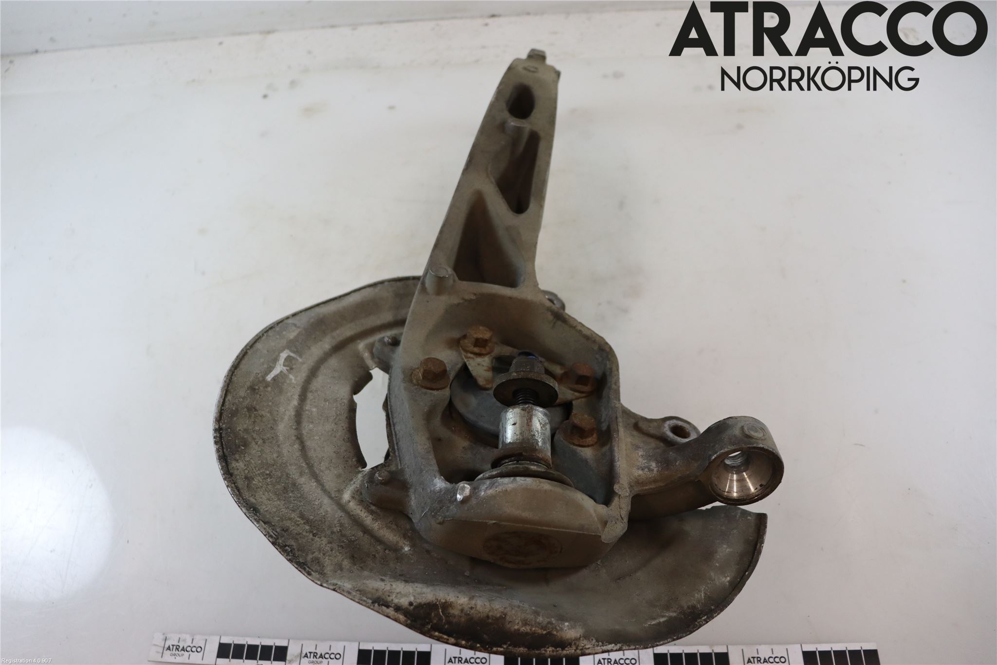 Jaguar XF 08-15 Spindel Hf