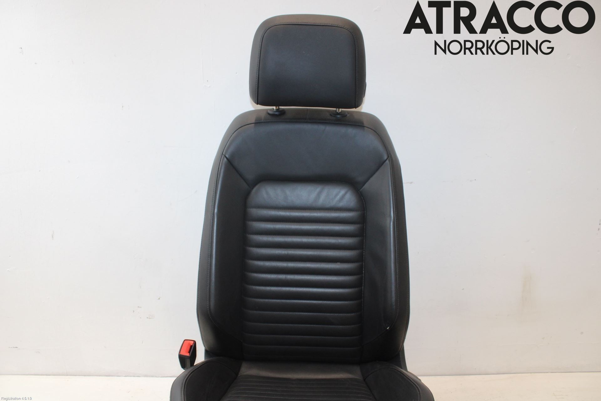 Volkswagen VW PASSAT 15-19 Innr Sete Foran Venstre