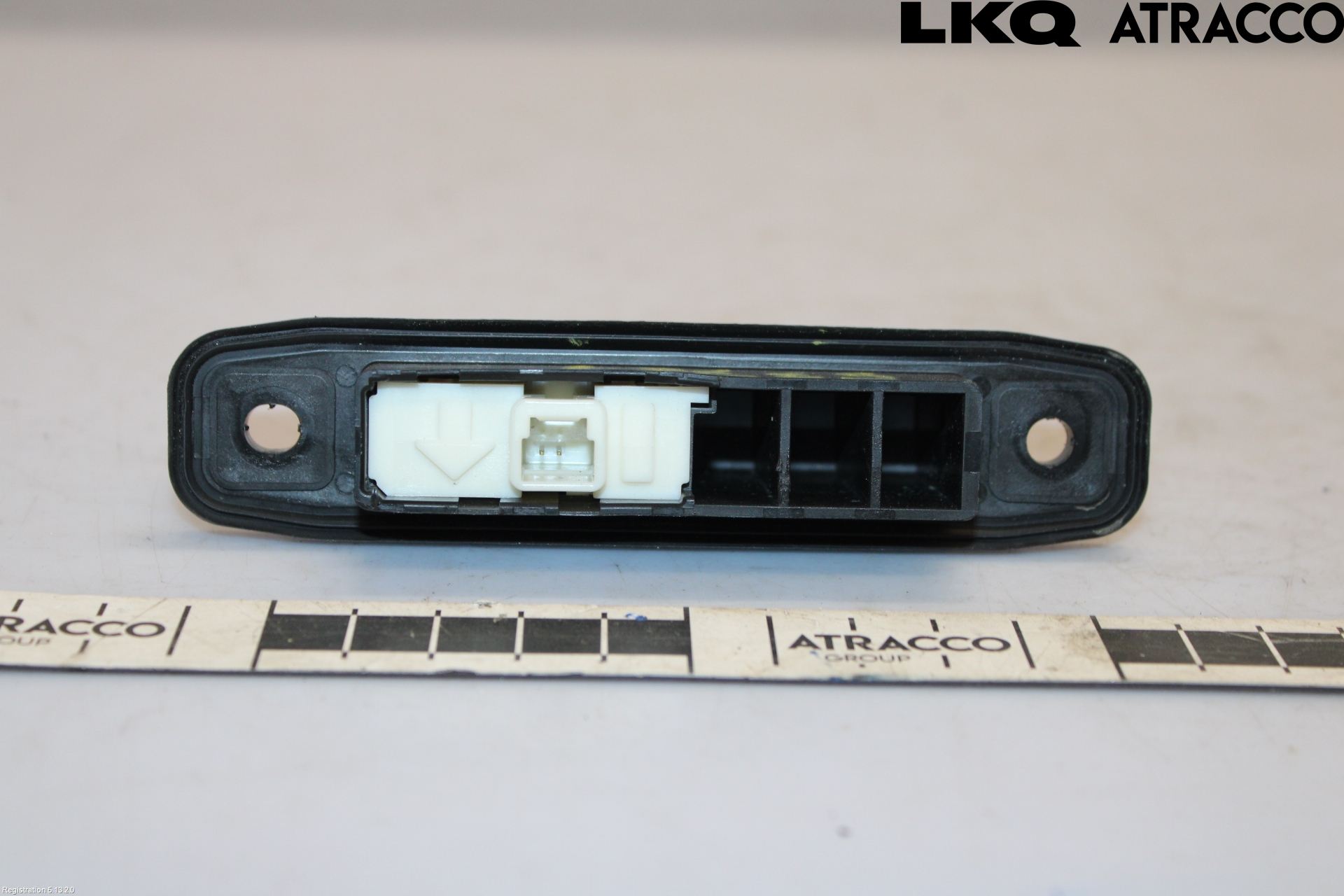 Toyota VERSO-S 11-16 Bakluke Handtak Ytre