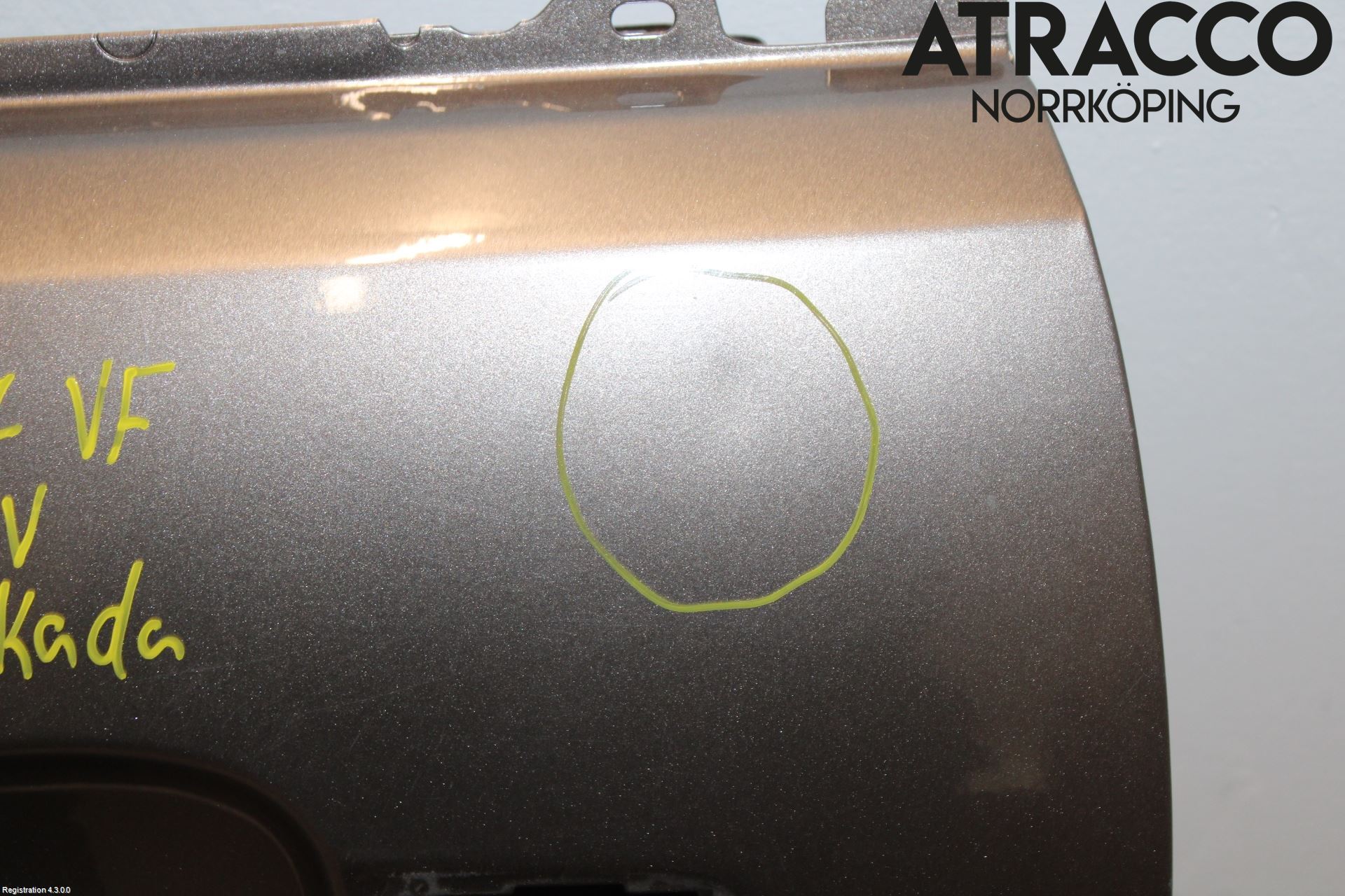 Ford FOCUS     04-07 Dør 2D Venstre