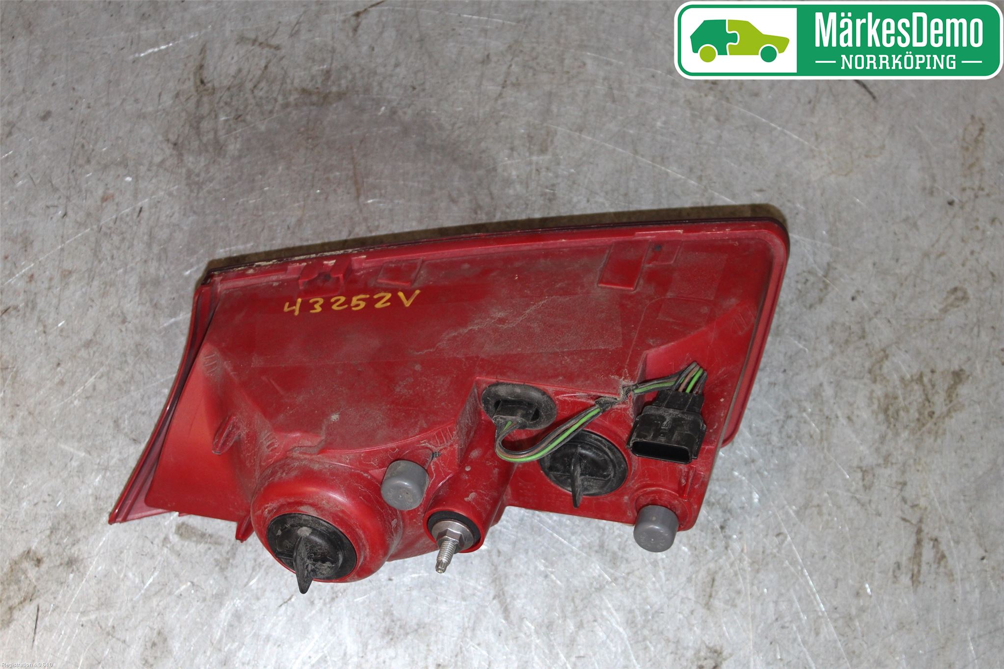 Renault LAGUNA III 08-10 Baklykt Venstre  På Luke(Indre