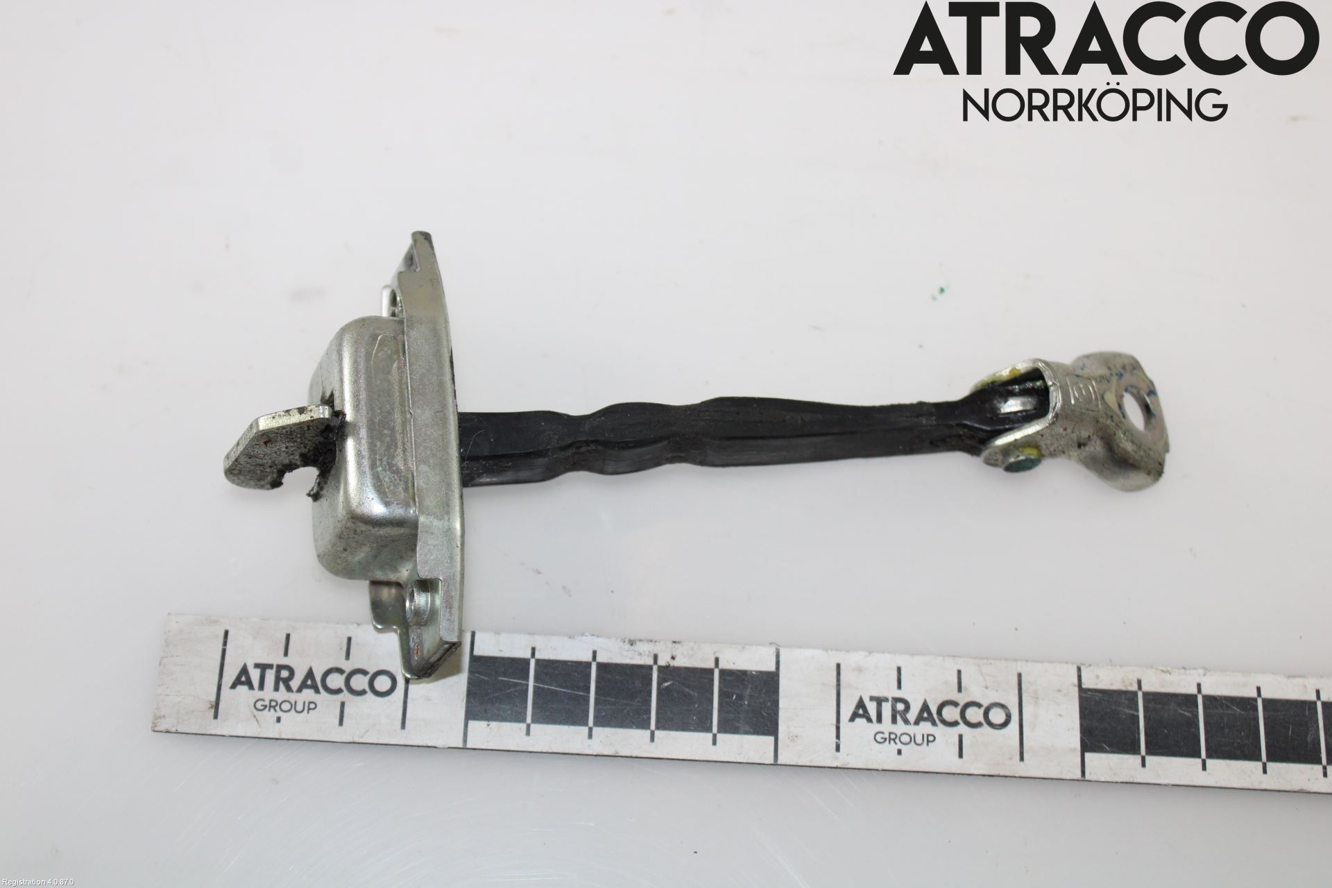 Toyota YARIS XP130 12-14 Dørstopper