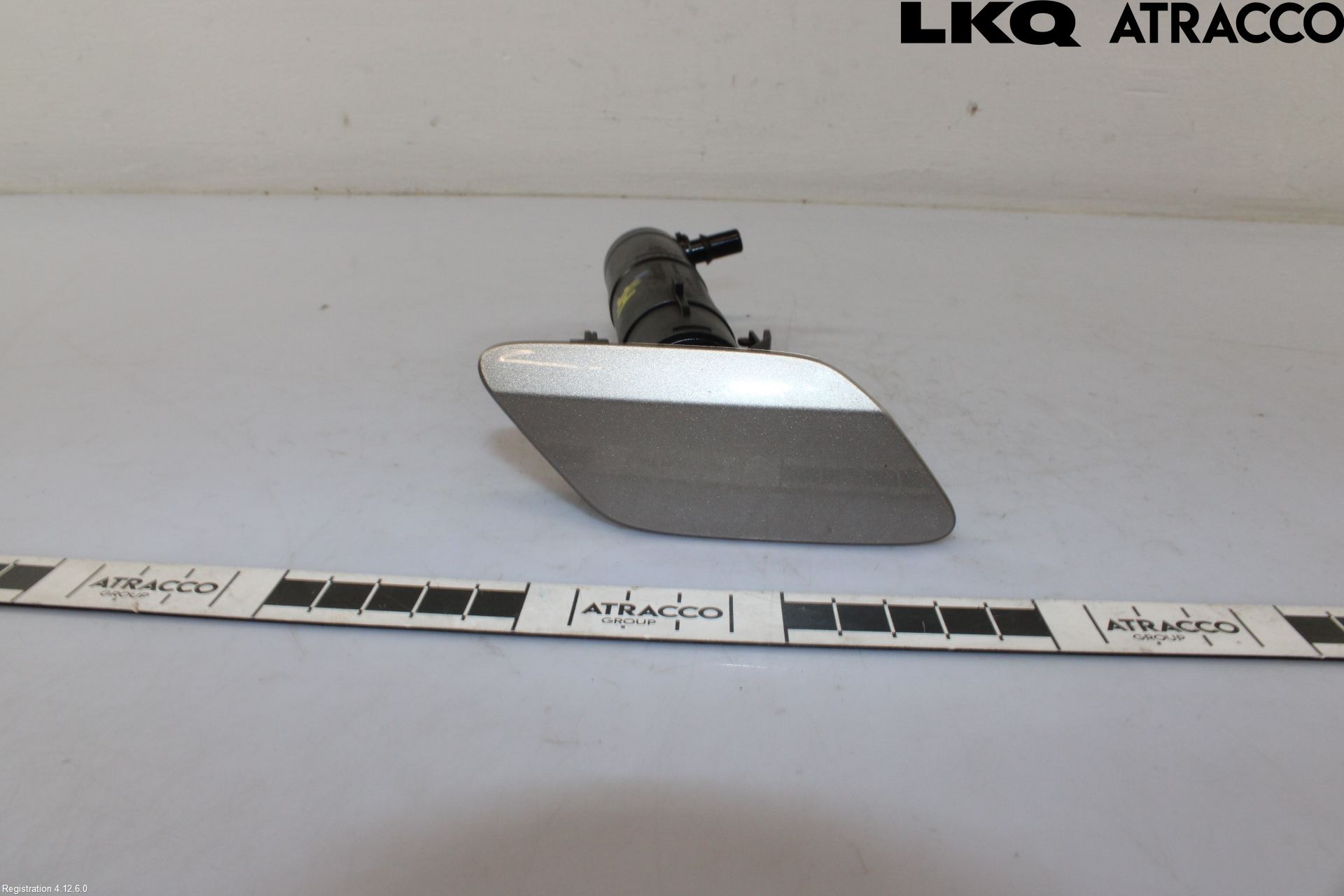 Volkswagen VW TIGUAN 16-24 Spylerdyse Frontlykter