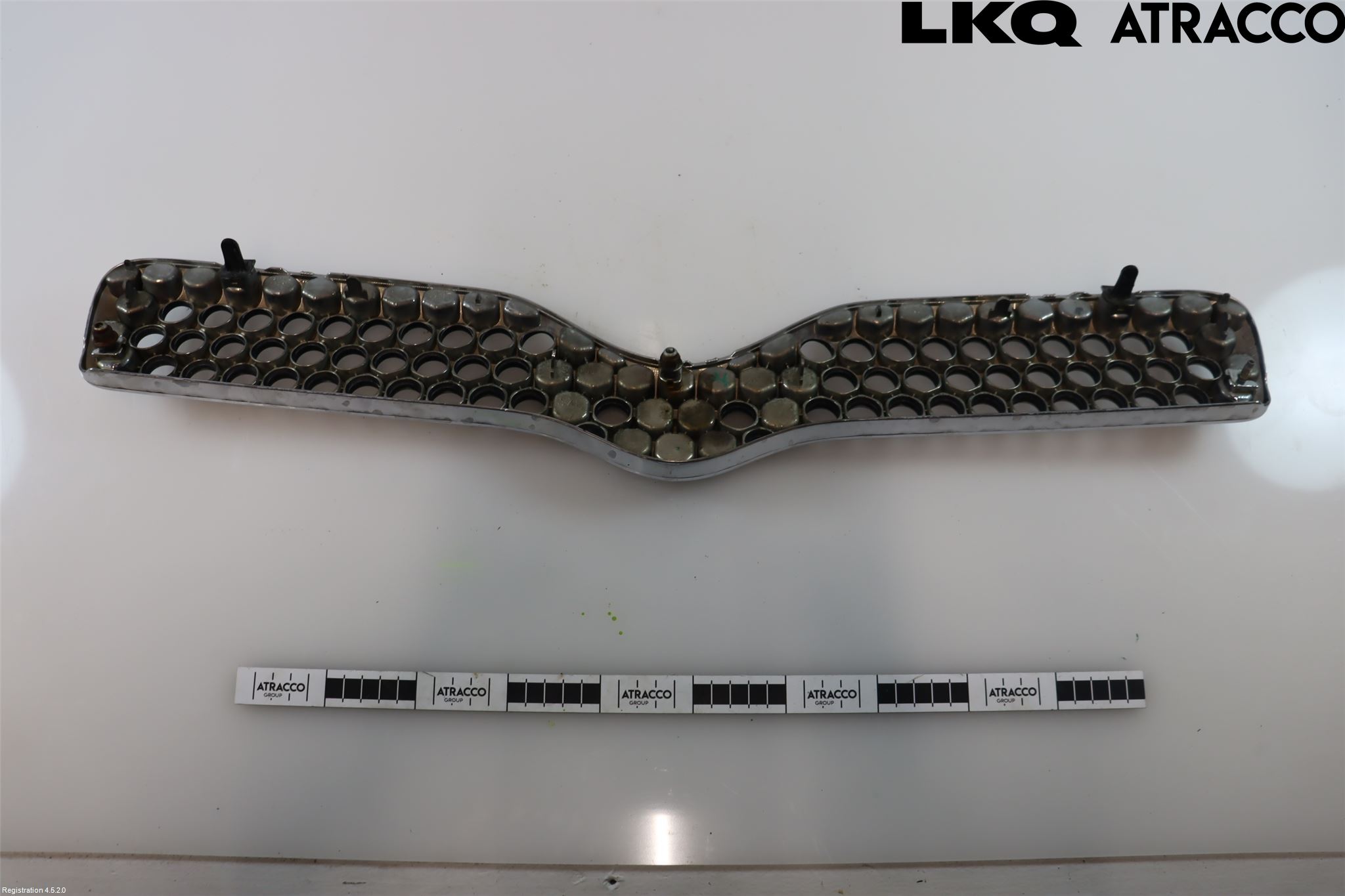 Toyota YARIS P1 99-03 Grill Komplett