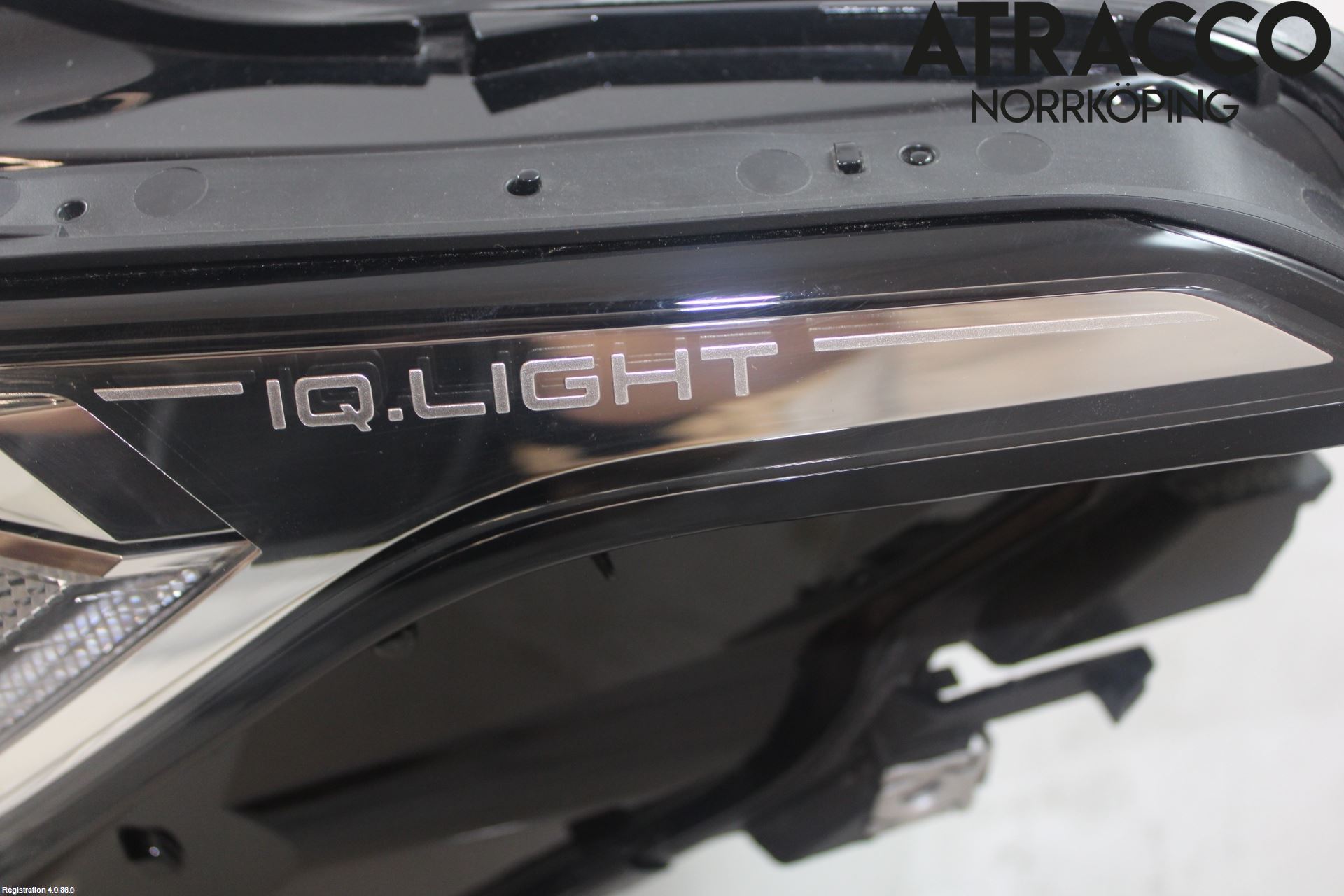 Volkswagen VW TIGUAN 16-24 Frontlykt Venstre