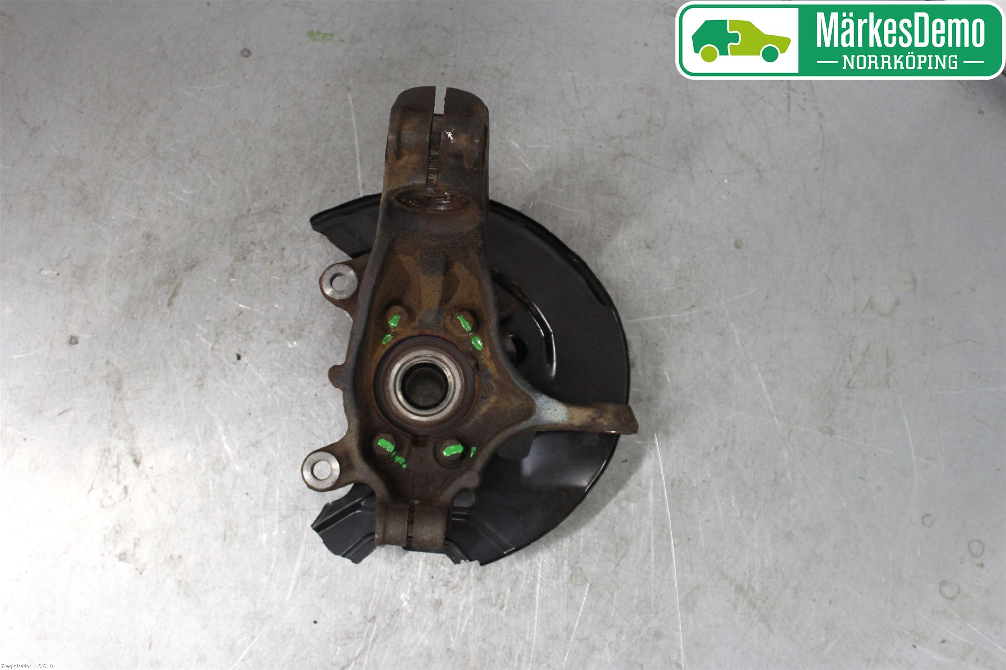 Nissan QASHQAI 14-17 Spindel Hf