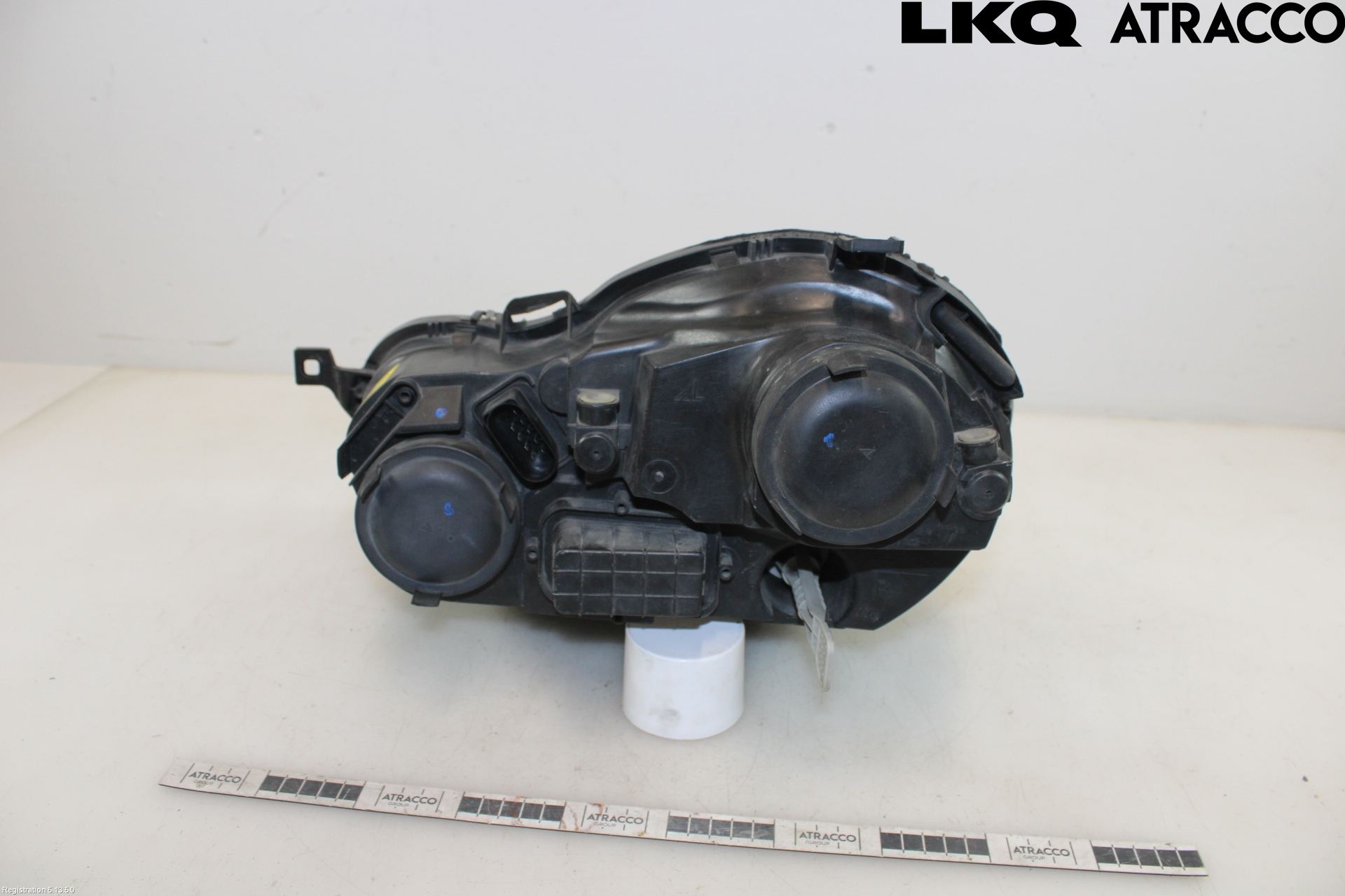 Volkswagen VW POLO 02-05 Frontlykt Høyre