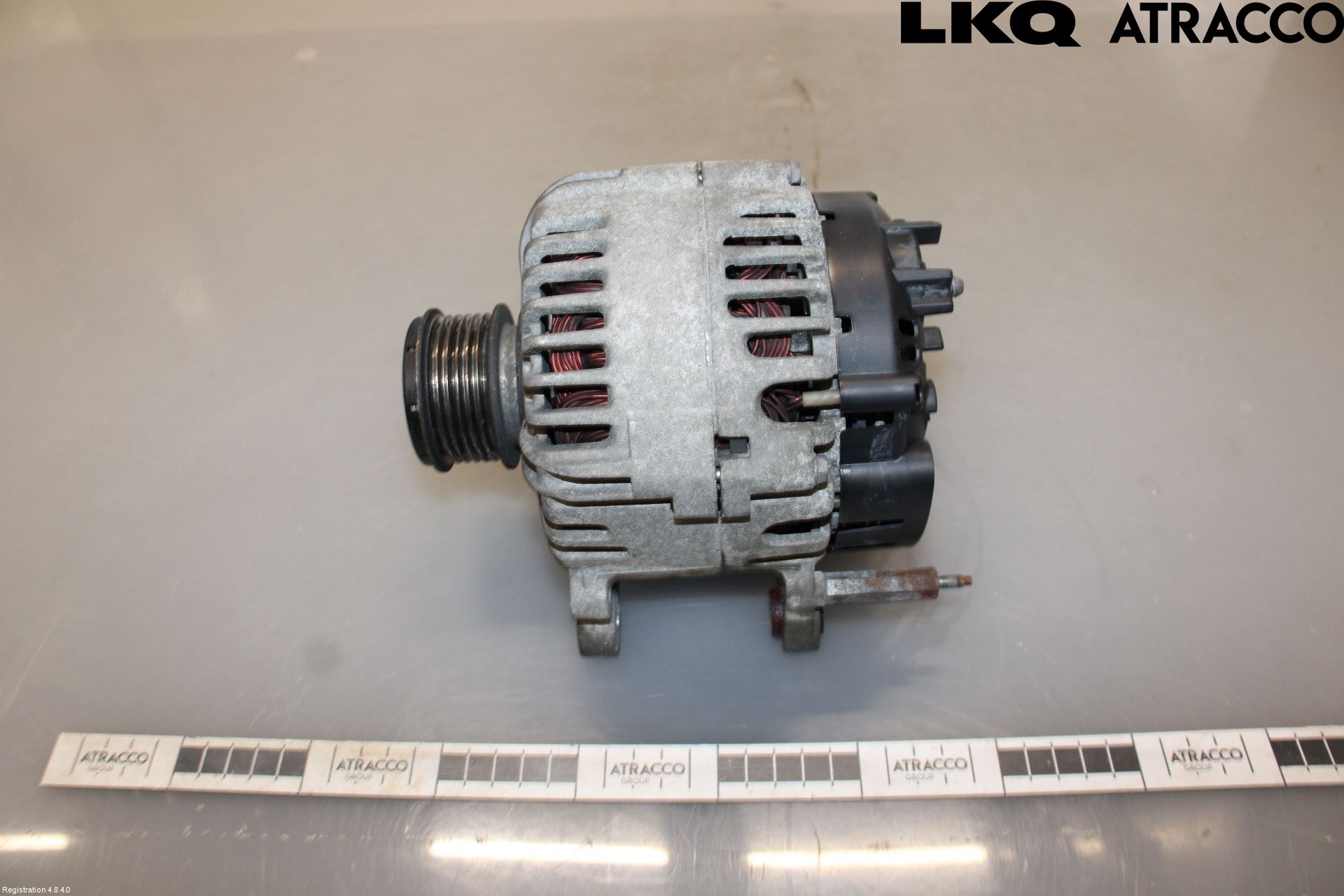 Volkswagen VW CADDY      04-10 Dynamo