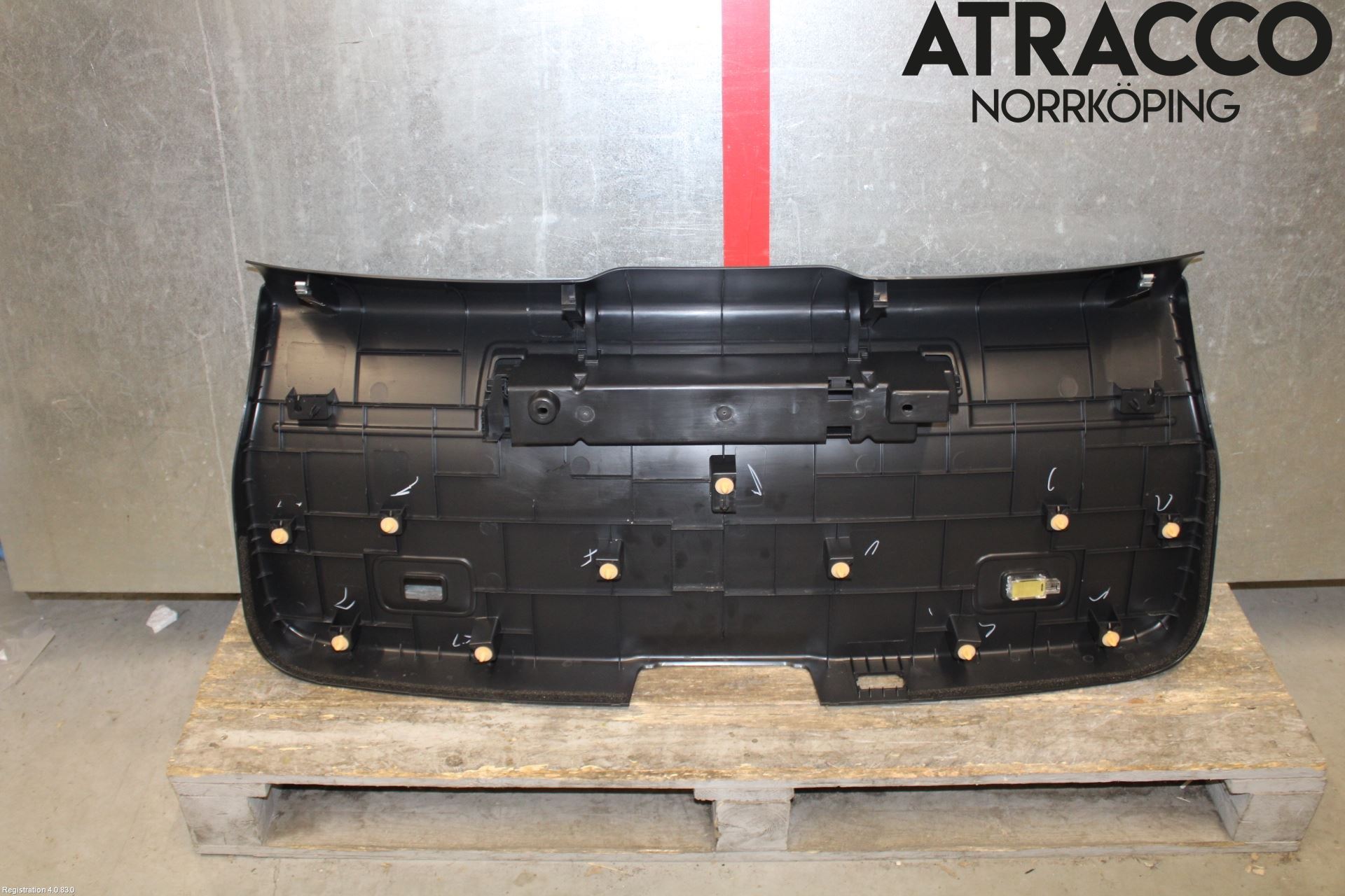 Jaguar XF (X260) 16-24 Innr Bakluketrekk