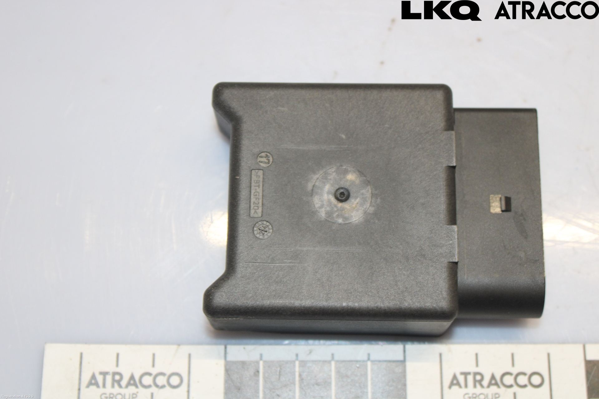 Volkswagen VW PASSAT 24- Styreenhet Drivstoffpumpe