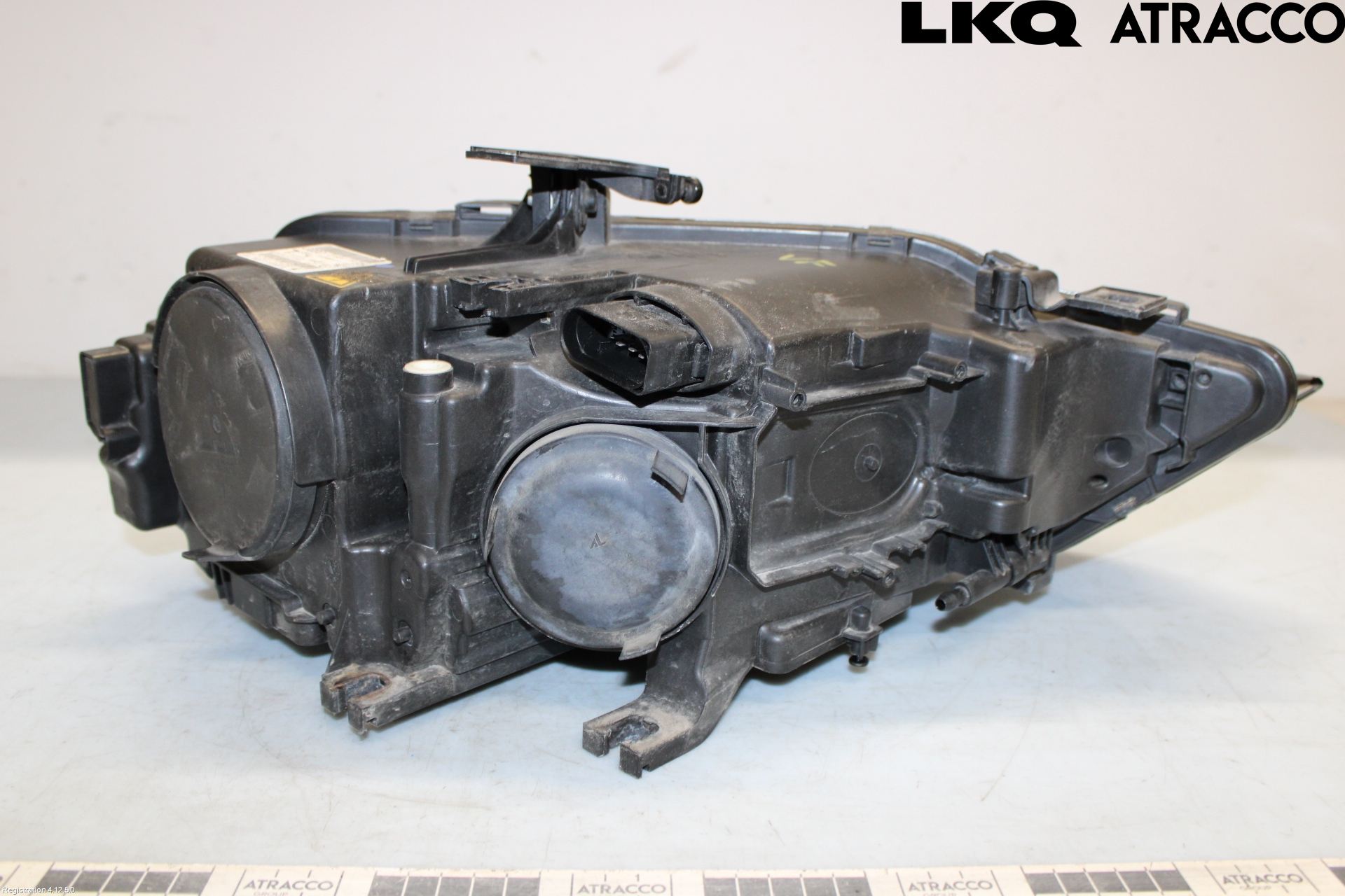 Audi A4 ALLROAD 09-16 Frontlykt Venstre